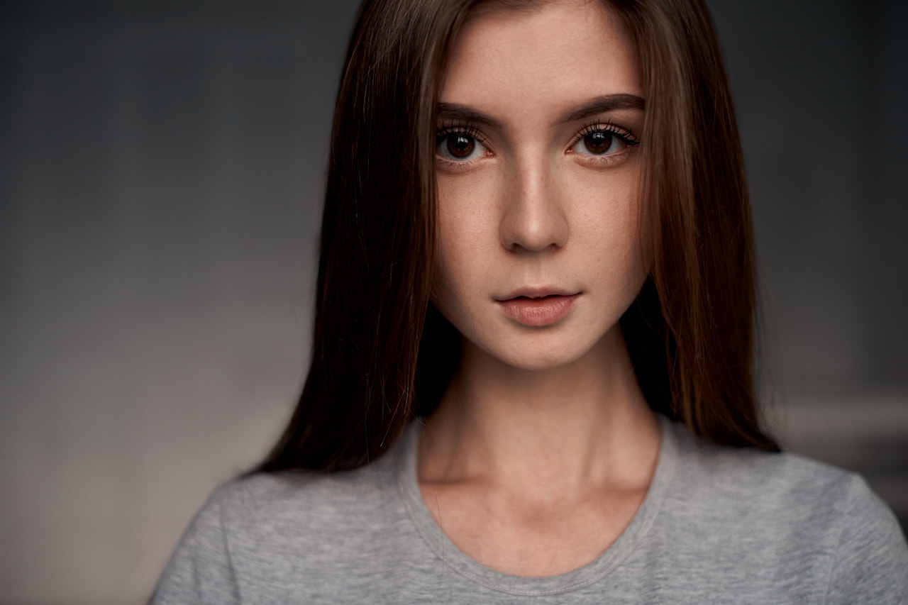 ZEISS Loxia 50mm F2 sample photo. Настя photography