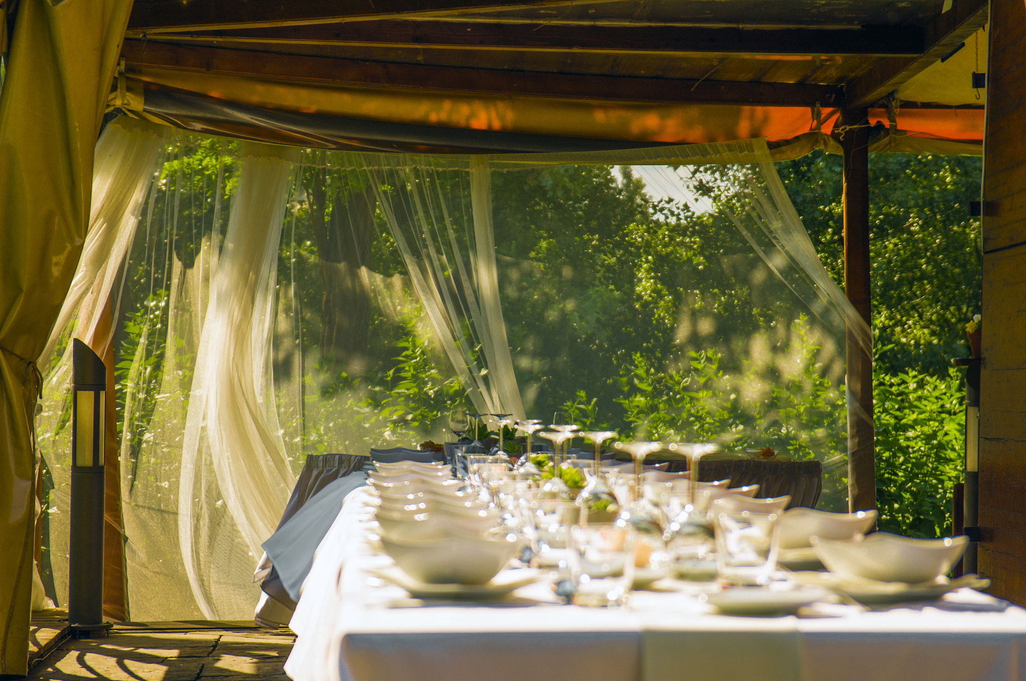 Pentax smc DA 17-70mm F4.0 AL (IF) SDM sample photo. Wedding time photography