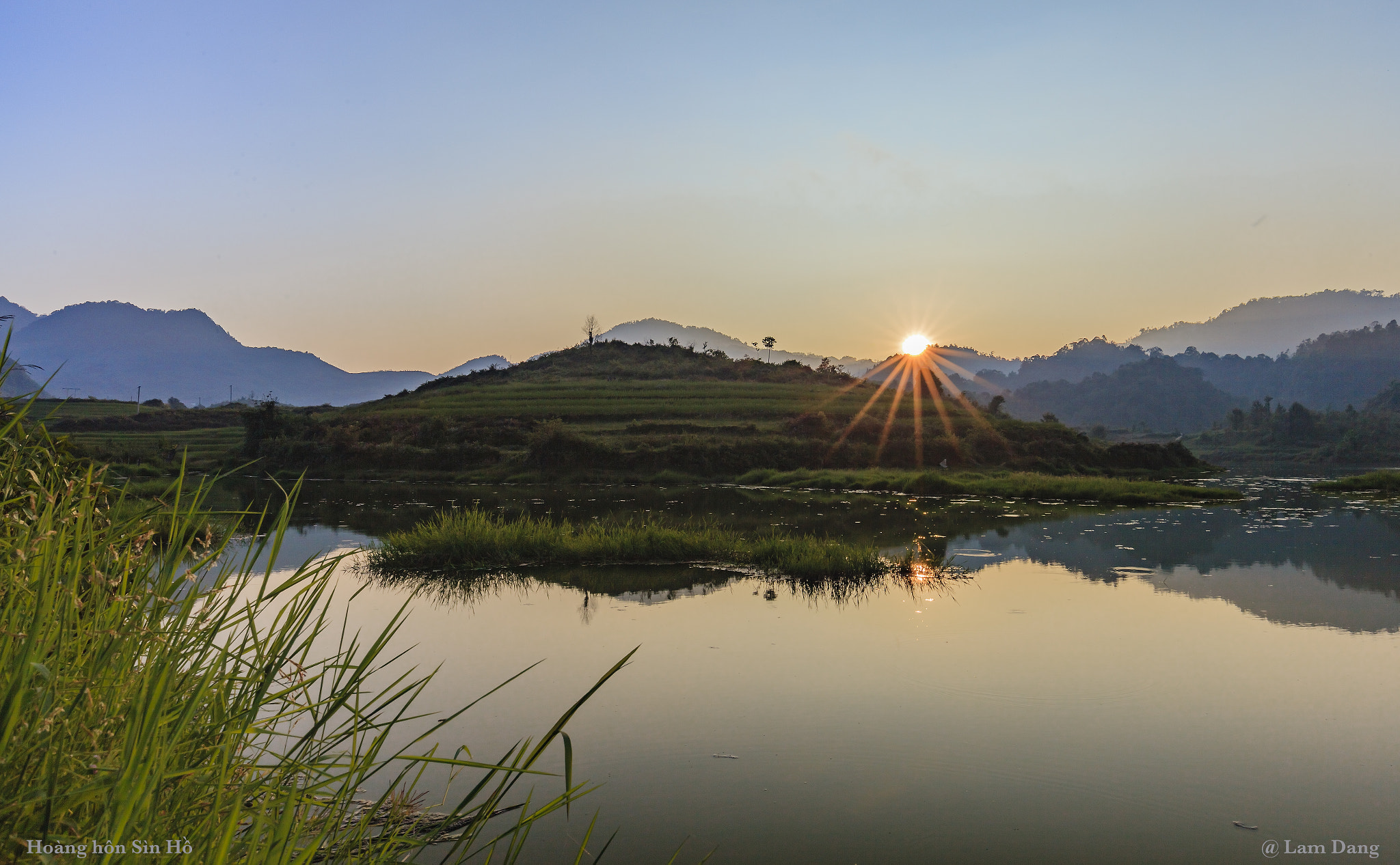 Canon EOS 5D Mark II + Canon EF 16-35mm F4L IS USM sample photo. Hoang hon sin ho photography