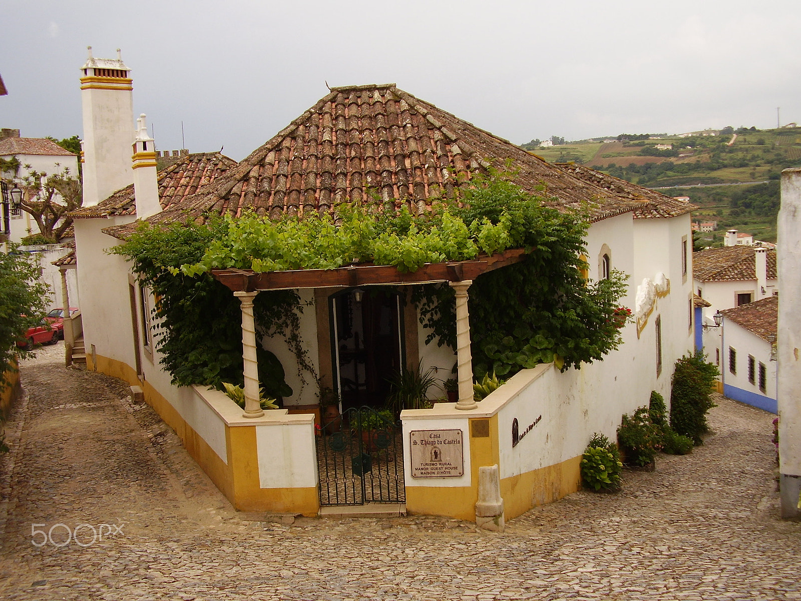Olympus FE115,X715 sample photo. Obidos, portugal photography
