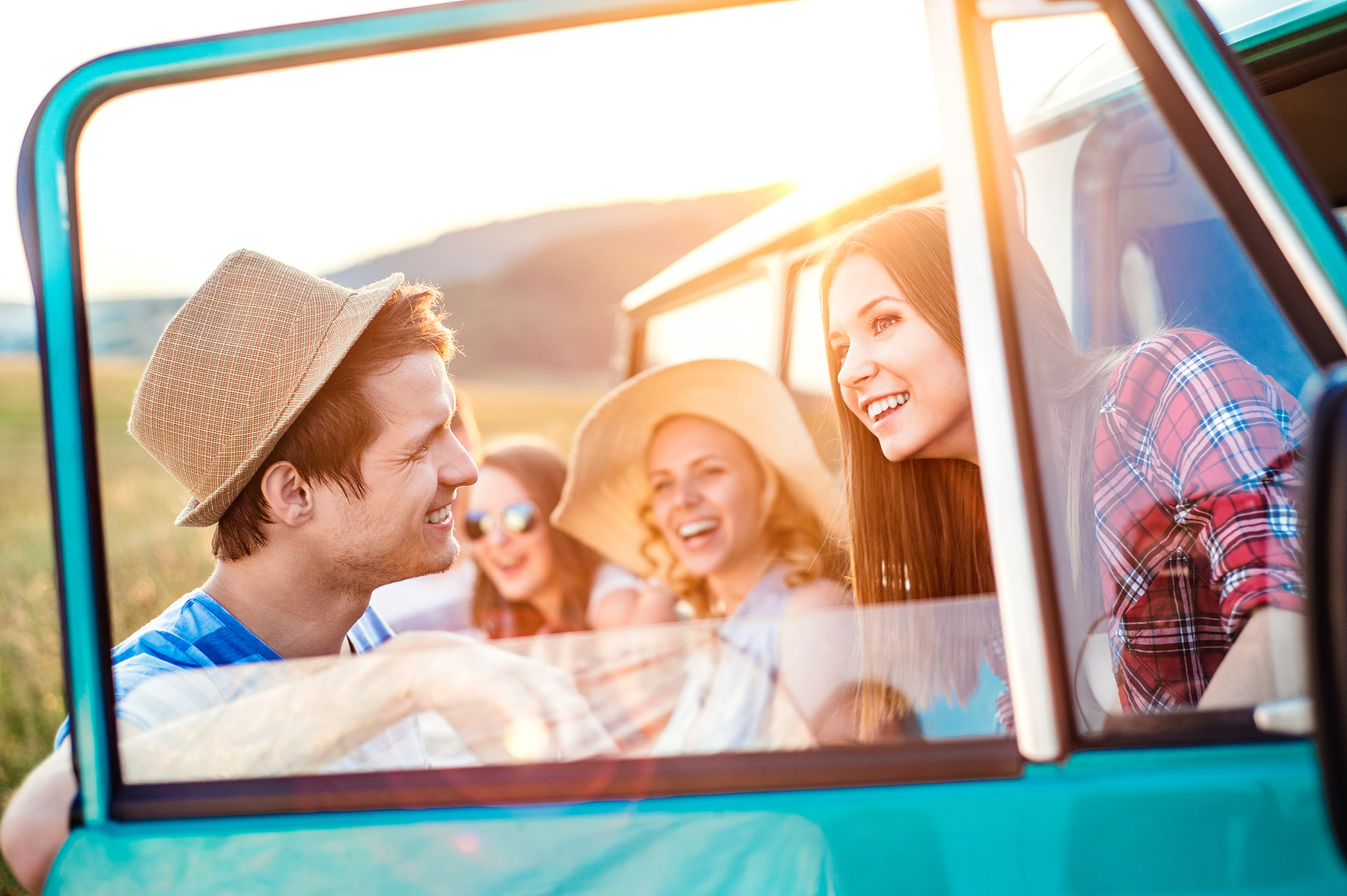 Nikon D4S sample photo. Group of teenage hipsters on a roadtrip, campervan photography