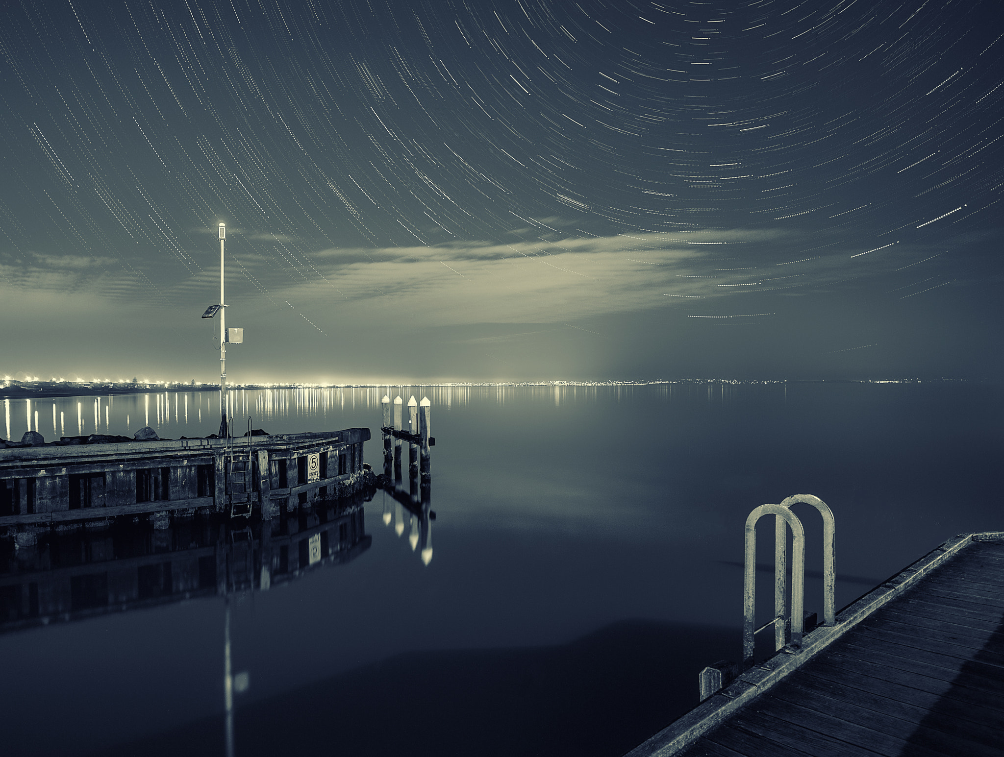 ZEISS Touit 12mm F2.8 sample photo. Mordialloc creek photography