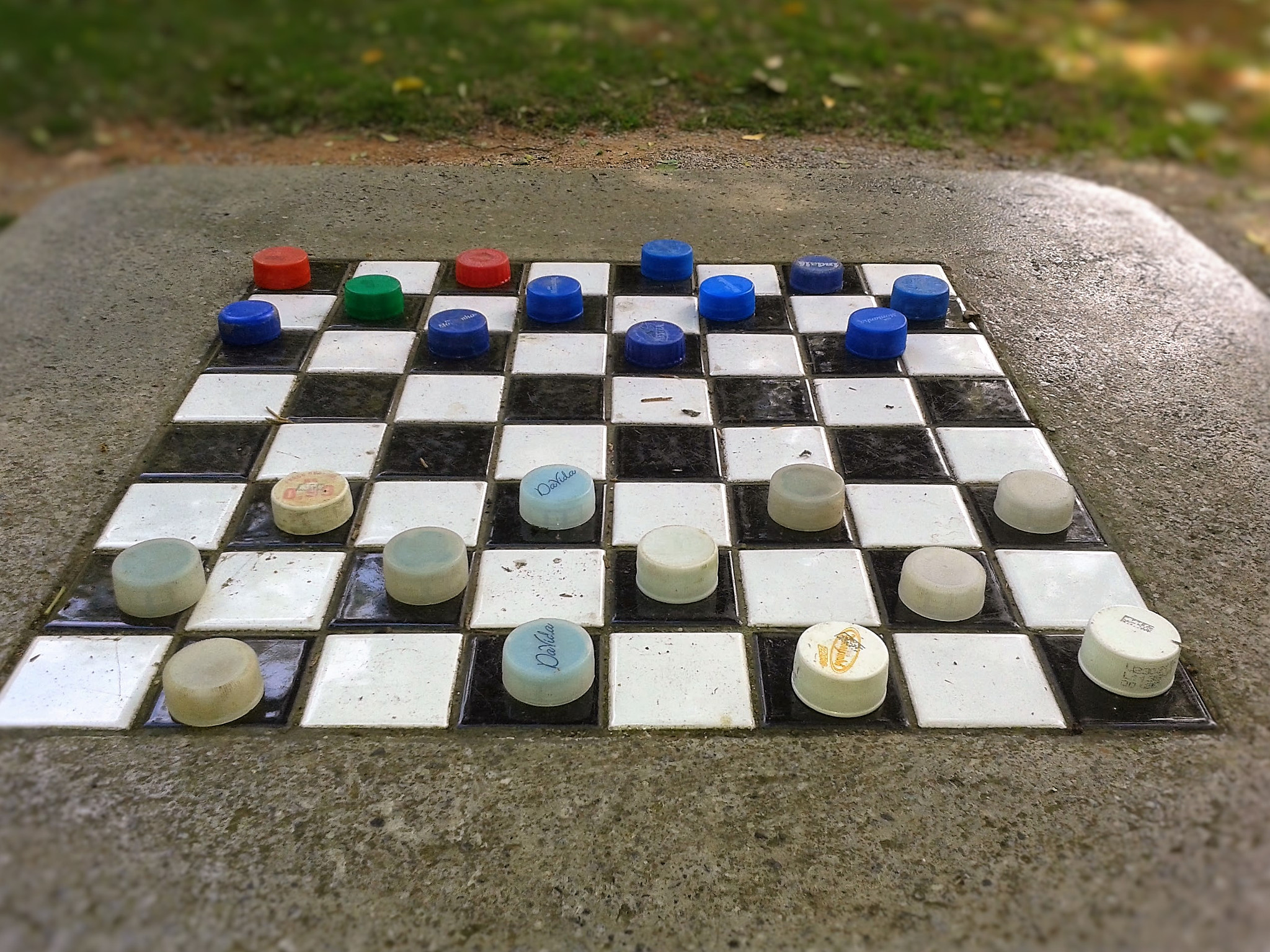 Samsung Galaxy Win sample photo. Let's play checkers? photography