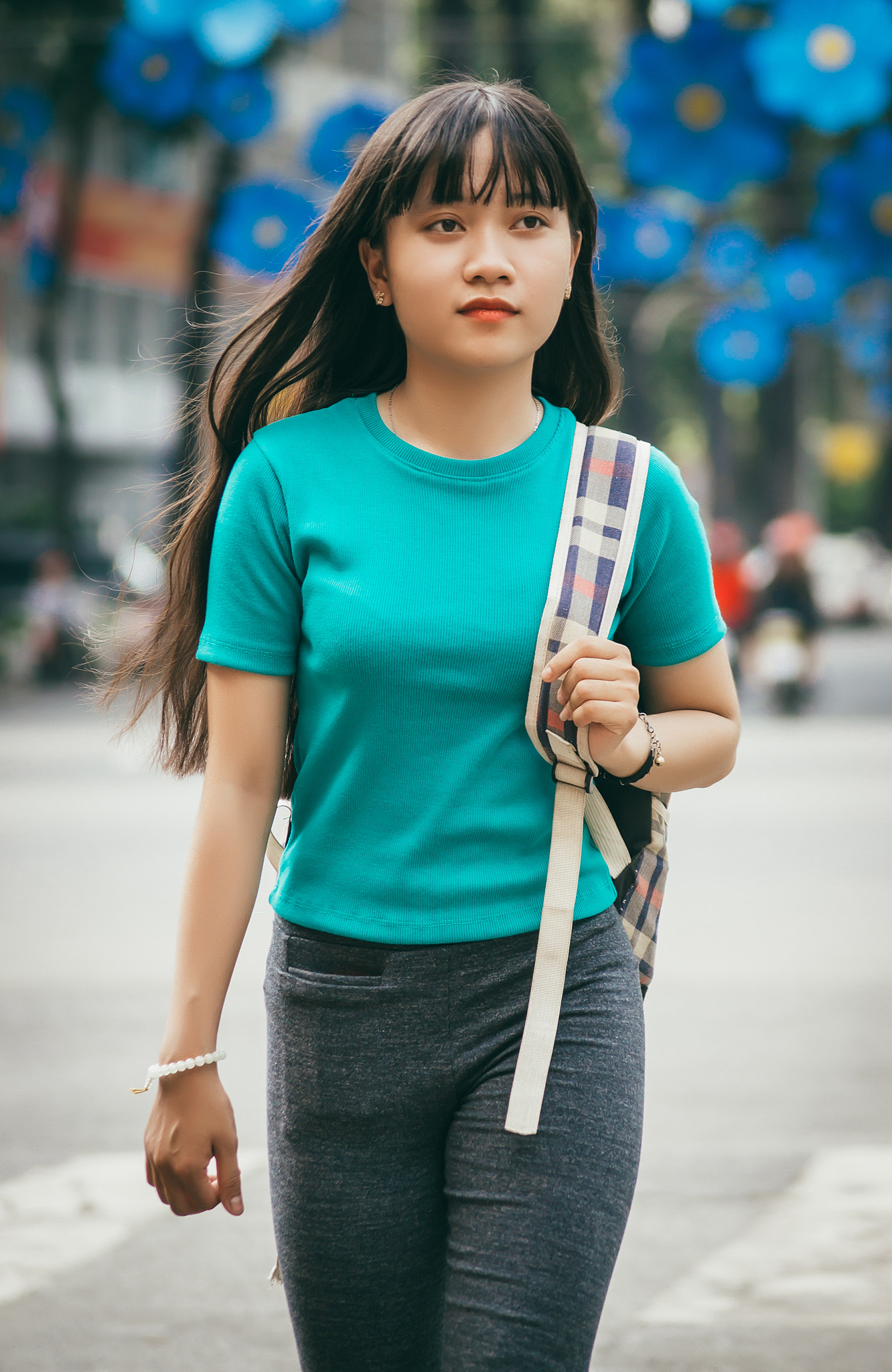Sony DT 55-200mm F4-5.6 SAM sample photo. Thg () photography