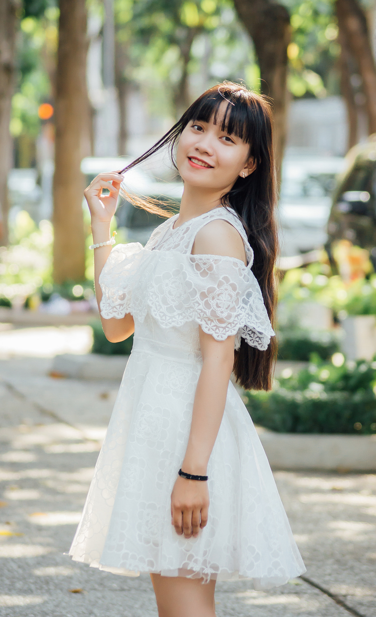 Sony DT 55-200mm F4-5.6 SAM sample photo. Thg () photography
