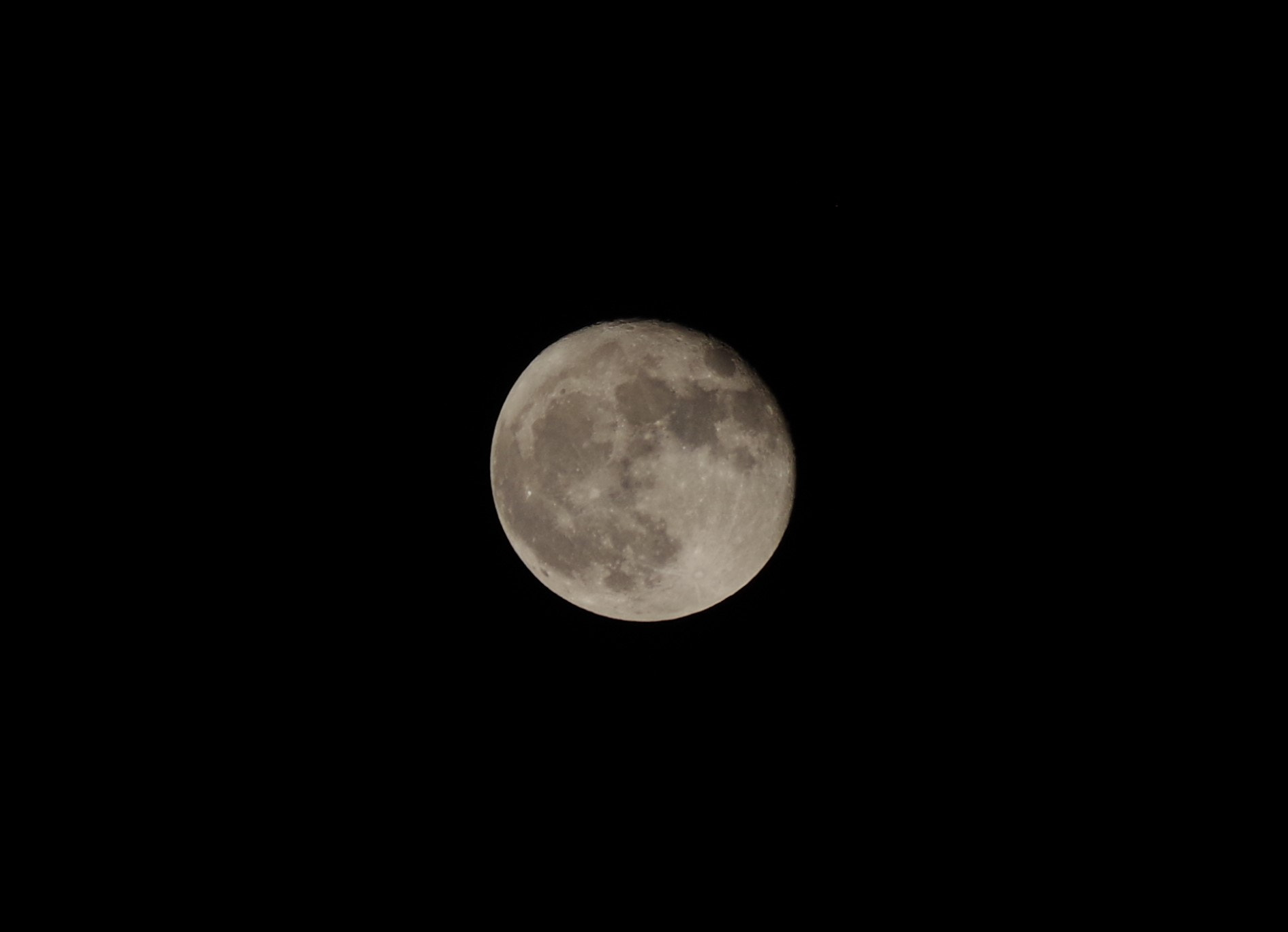 Pentax K-S1 sample photo. Moon photography