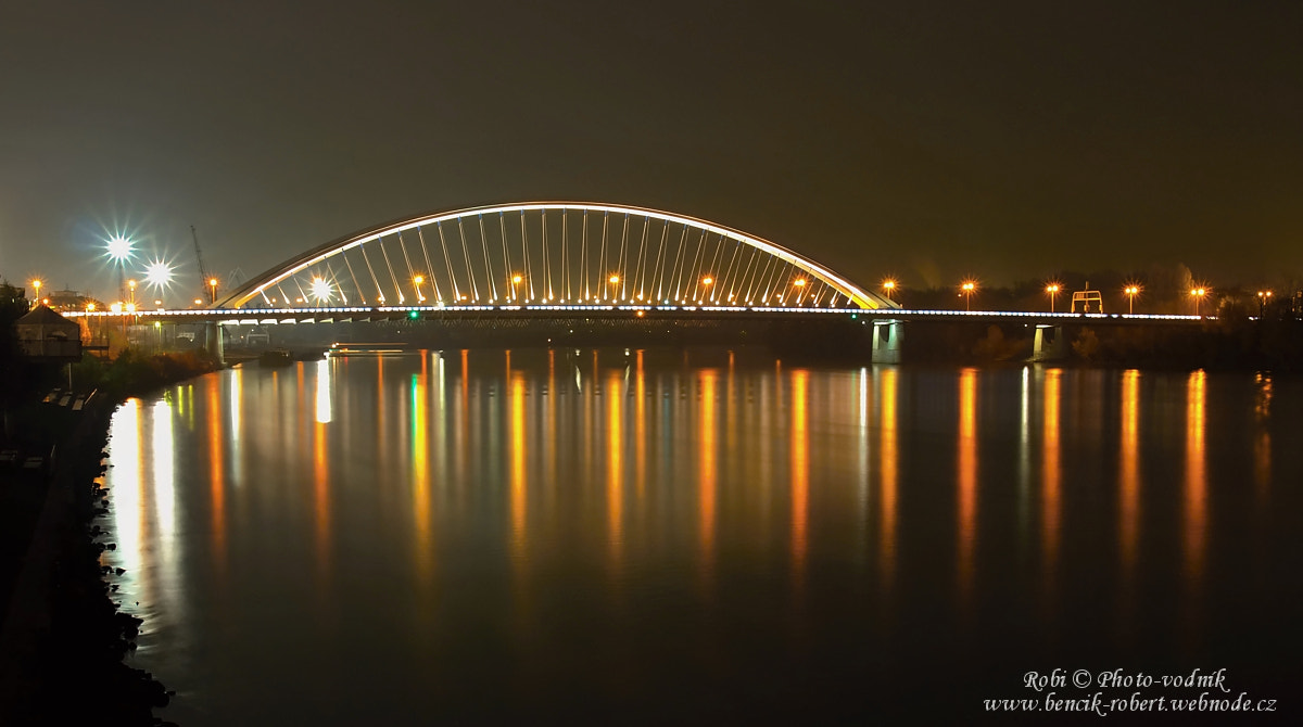 Olympus E-30 sample photo. Bratislava ...apollo bridge photography