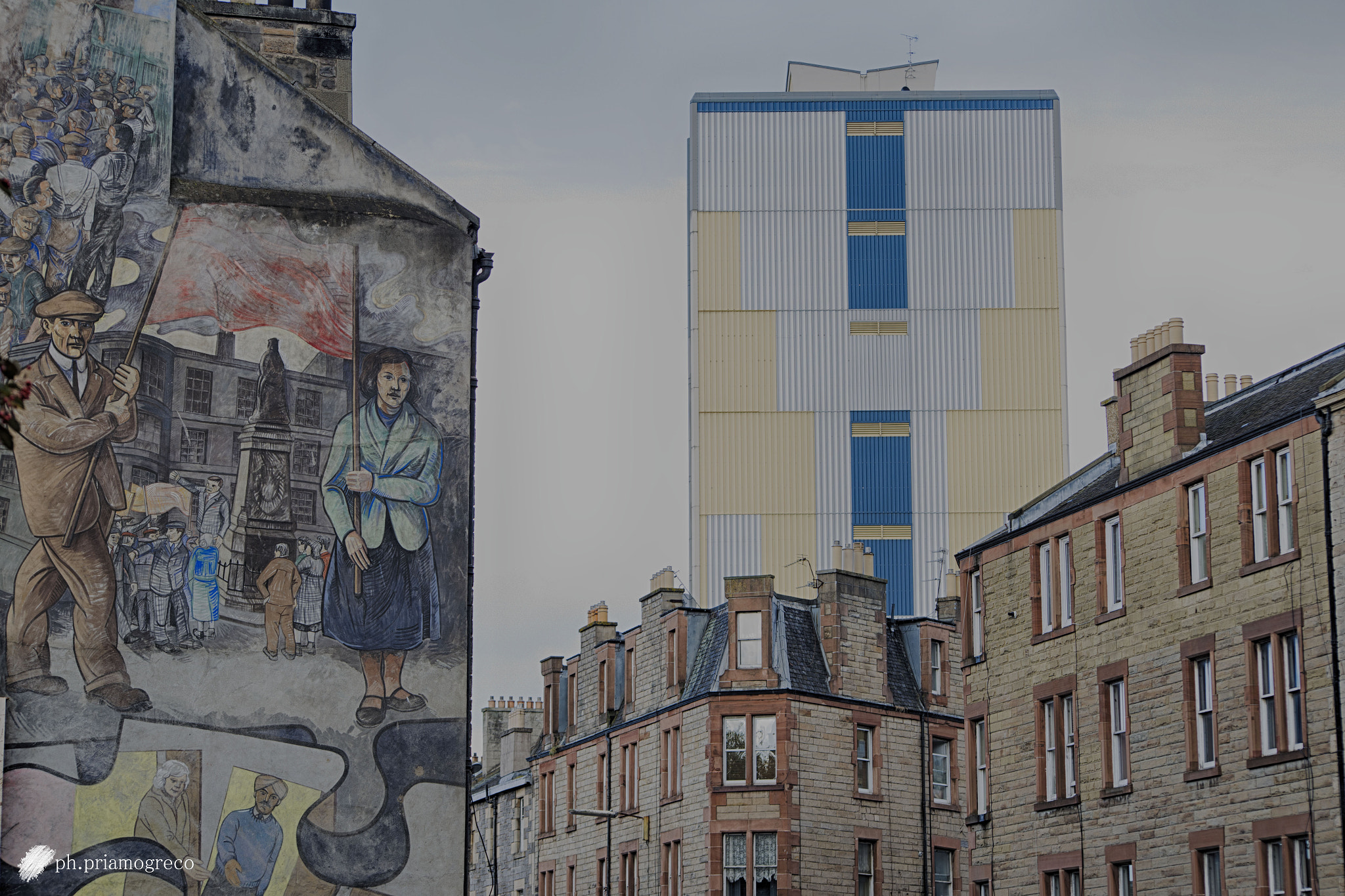 Sigma 70-300mm F4-5.6 APO DG Macro sample photo. Going to leith photography
