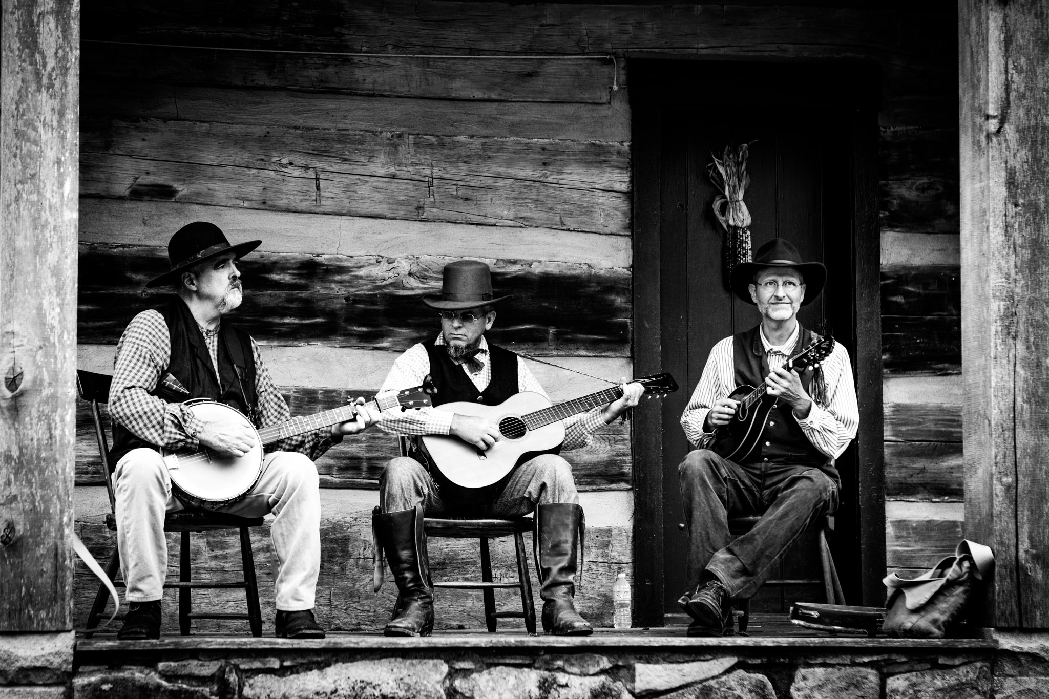 Canon EOS 5DS + Canon EF 24-70mm F2.8L USM sample photo. Bluegrass folk band photography