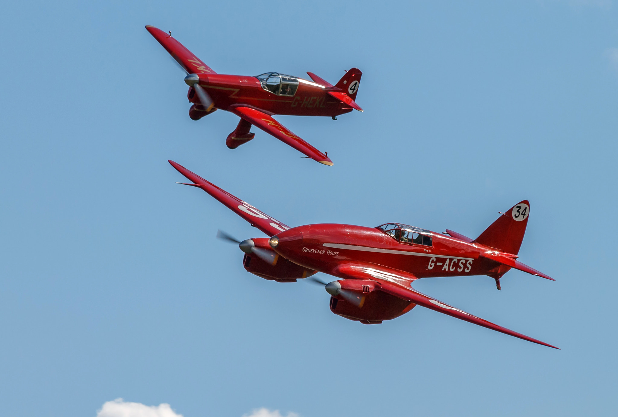 Canon EF 70-300mm F4-5.6 IS USM sample photo. Mew gull and dh88 comet photography