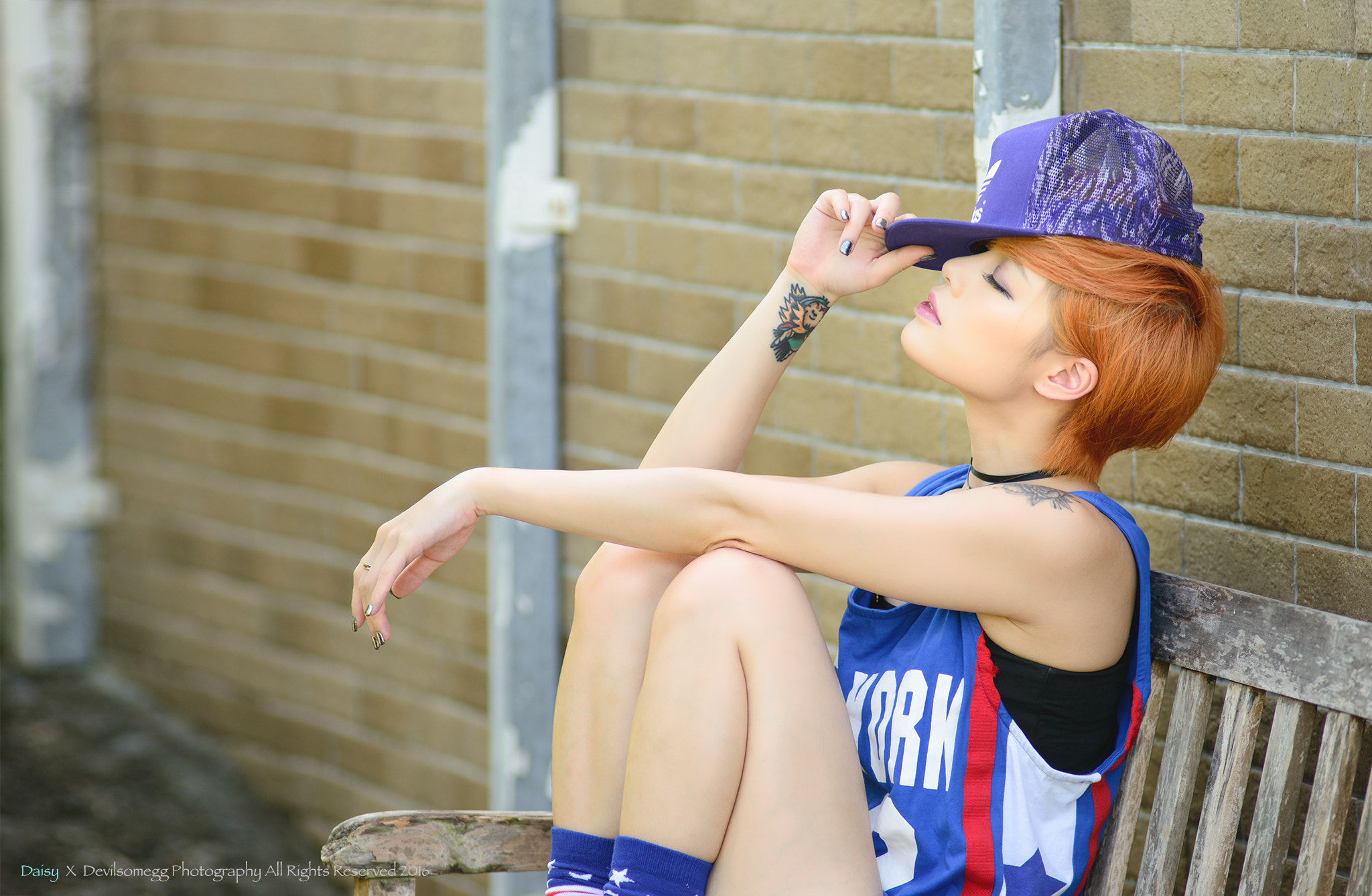Nikon D800 + Nikon AF Nikkor 180mm F2.8D ED-IF sample photo. Miss u-turn #0001 photography