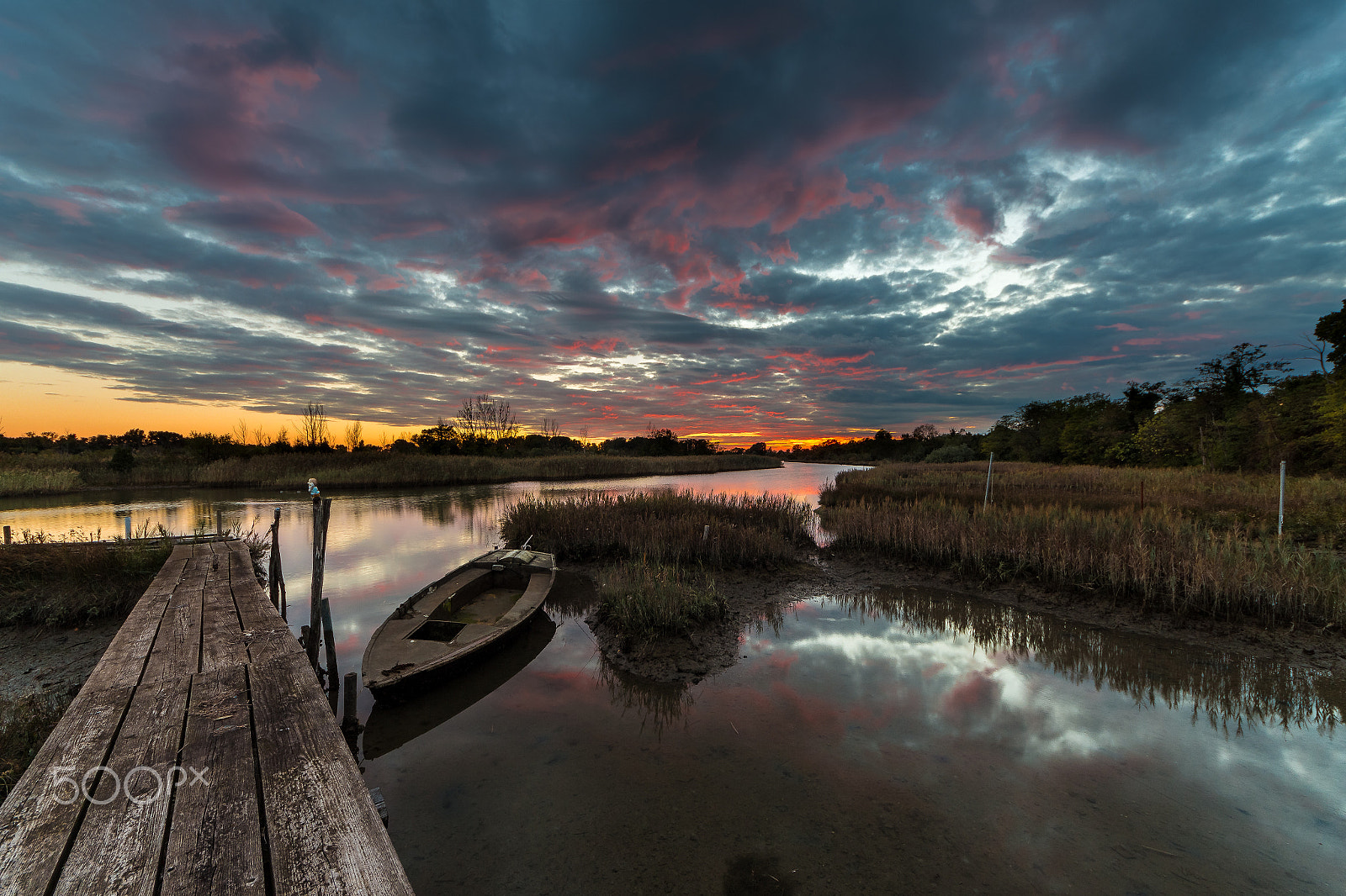 Sigma 8-16mm F4.5-5.6 DC HSM sample photo. Fire from heaven photography