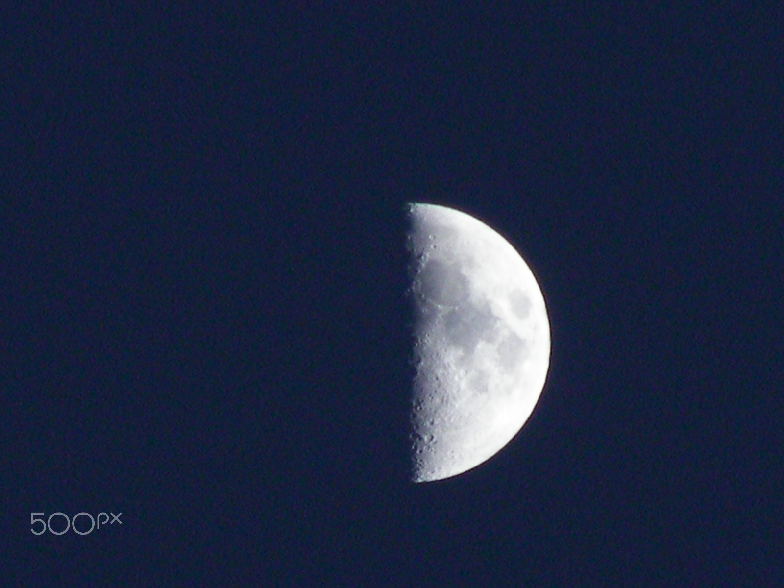 Kodak P712 ZOOM DIGITAL CAMERA sample photo. Dark side of the moon photography