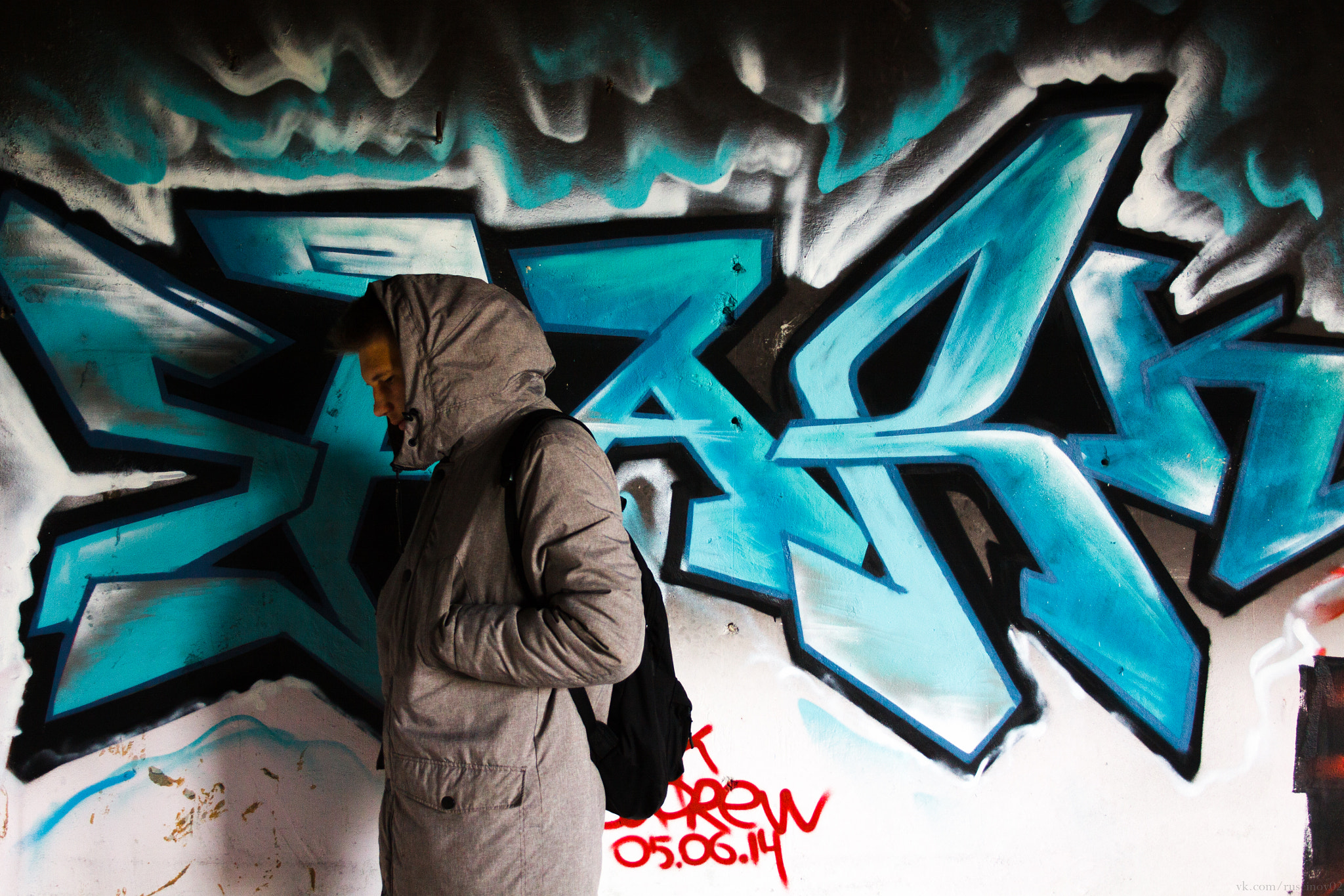 Canon EF-S 18-55mm f/3.5-5.6 USM sample photo. Graffiti photography