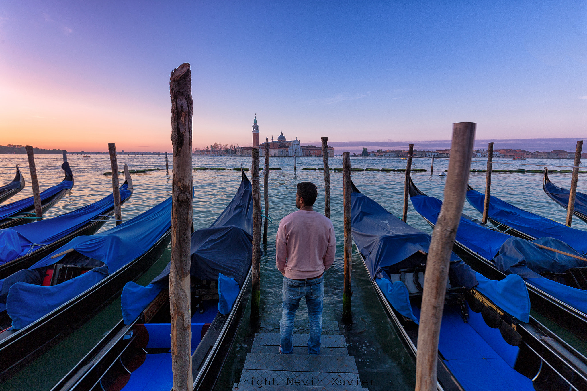 Canon EF 16-35mm F4L IS USM sample photo. Up early for sunrise photography
