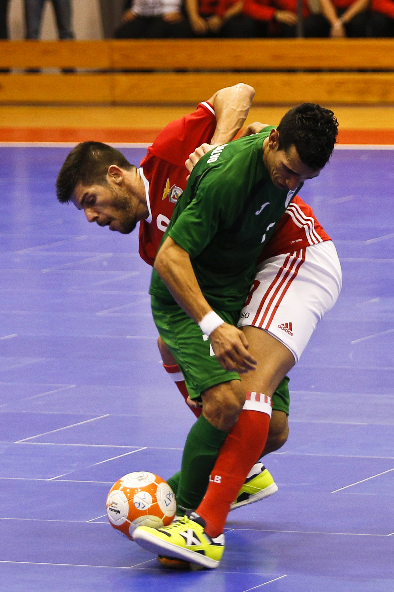 Futsal: Leões Porto Salvo vs Benfica