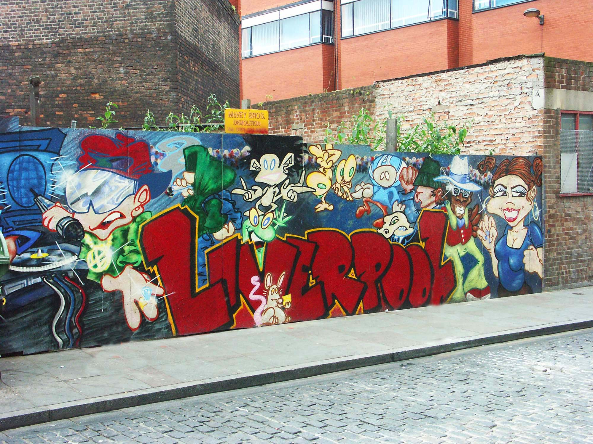 KONICA MINOLTA DiMAGE A1 sample photo. Grafitti in liverpool photography