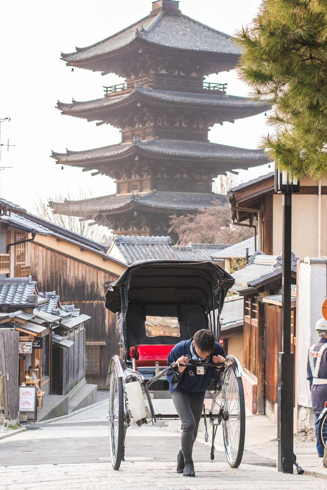 Panasonic Lumix DMC-G5 + Olympus M.Zuiko Digital 45mm F1.8 sample photo. Yasako no to pagoda photography