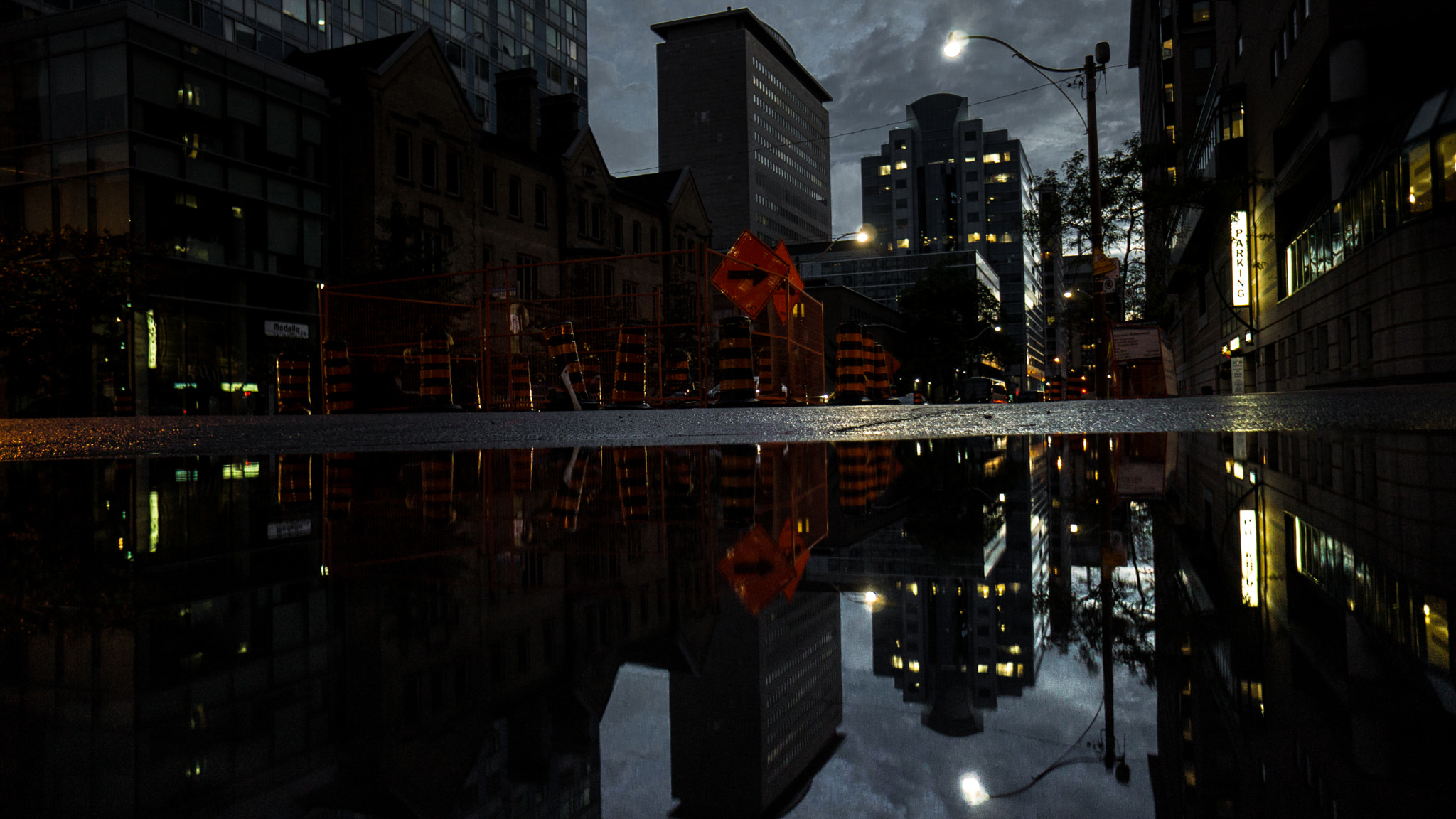 Sony E 16mm F2.8 sample photo. Nighttime in toronto photography