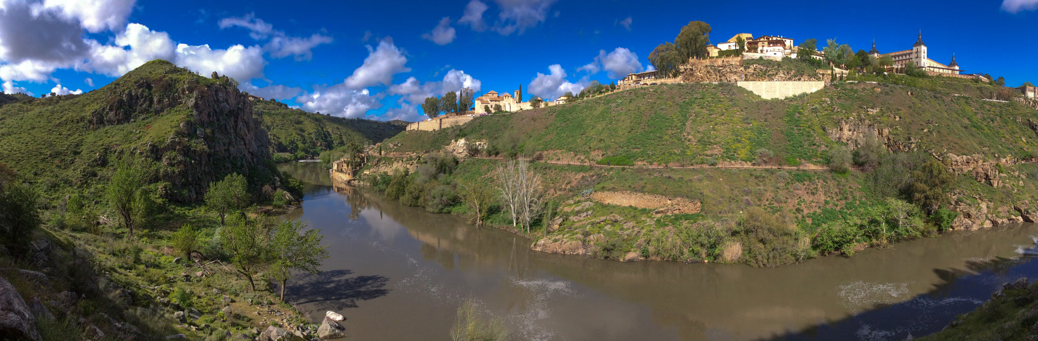 Apple iPad mini 2 sample photo. The nature trail of ronda de toledo. photography