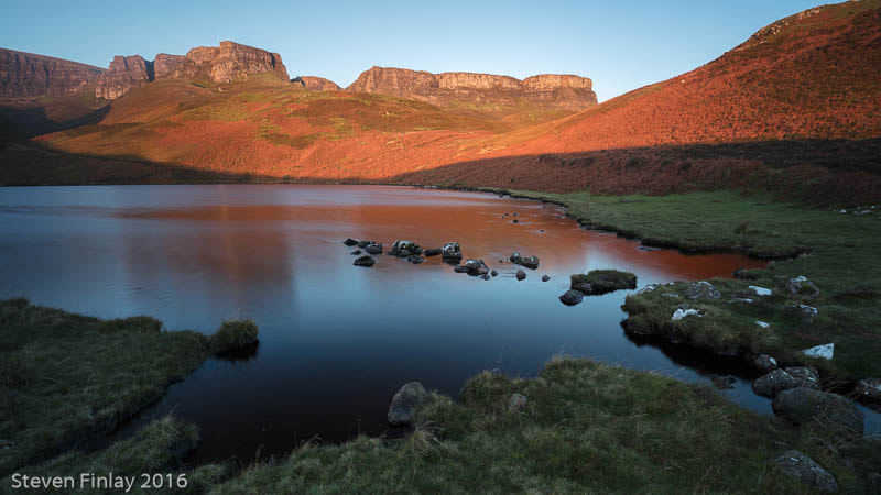 Canon EOS 5DS R + Canon TS-E 17mm F4L Tilt-Shift sample photo. Loch langaig, isle of skye, scotland photography