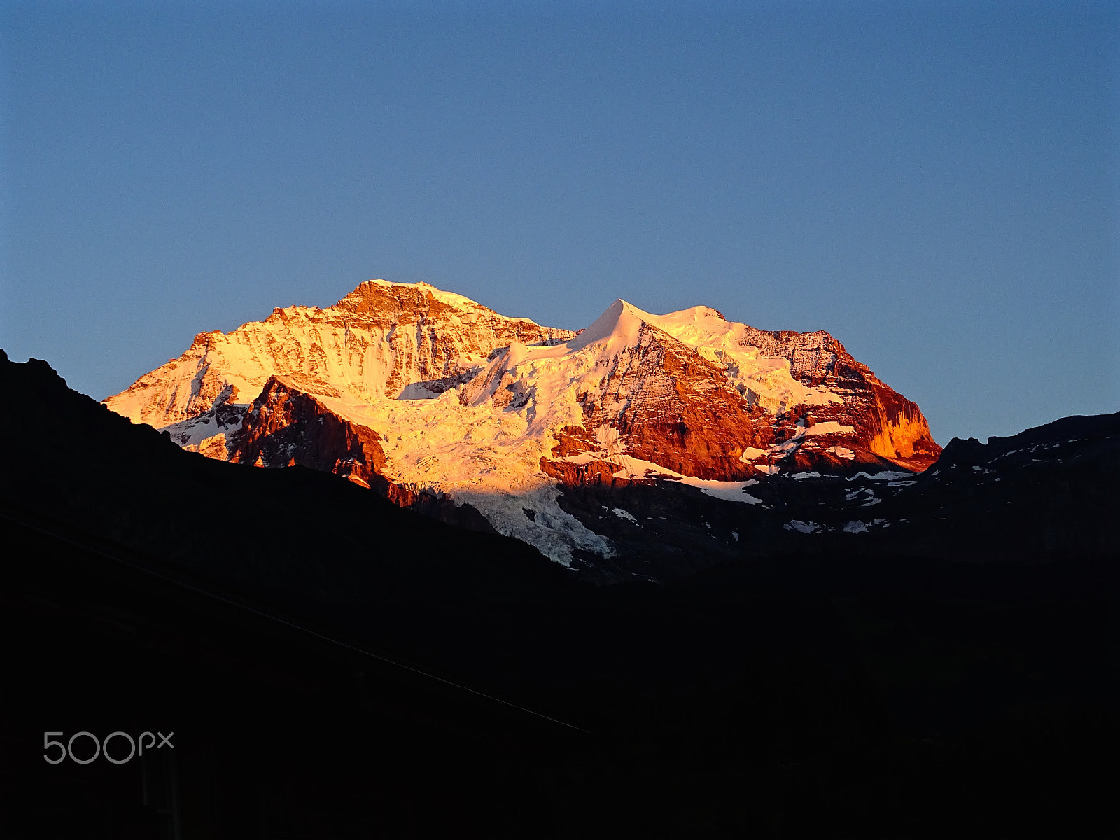 Sony 24-210mm F2.8-6.3 sample photo. Mount jungfrau at sunset photography