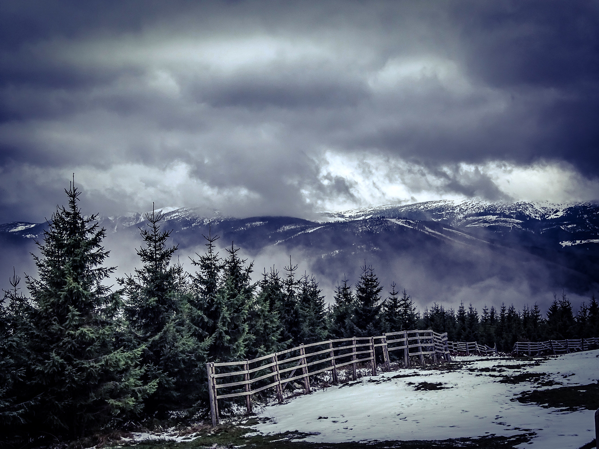 Sony 24-210mm F2.8-6.3 sample photo. On a moutain a random place in czech republic  photography