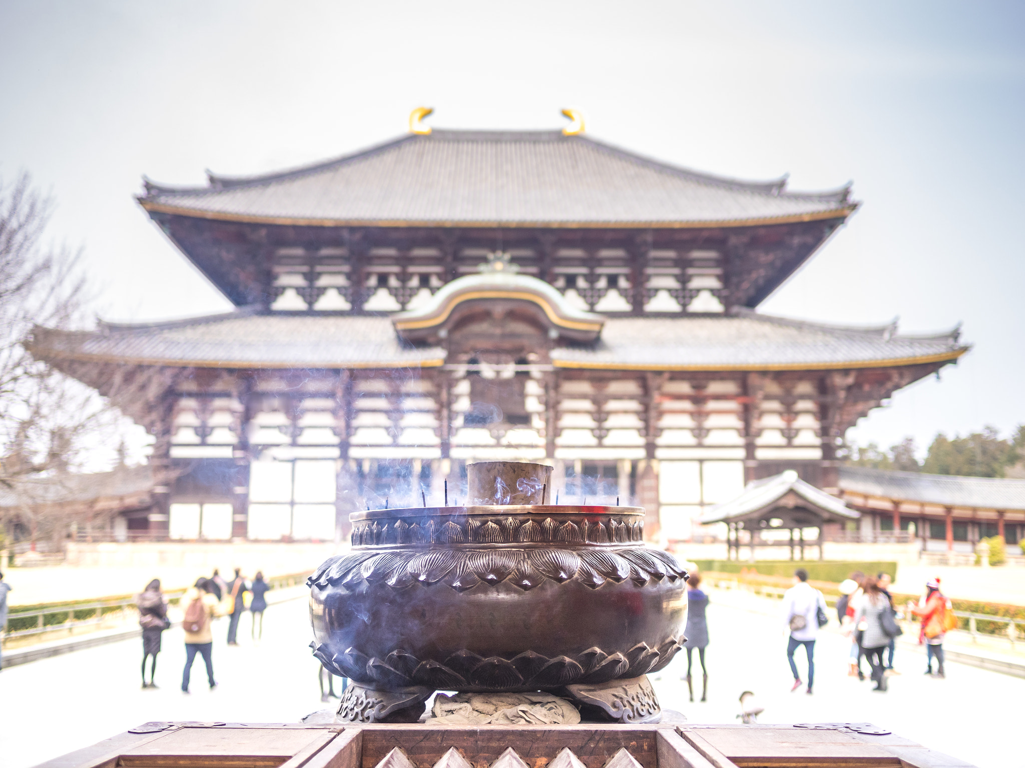 Olympus OM-D E-M1 + Panasonic Lumix G 20mm F1.7 ASPH sample photo. The incense burner in todai ji temple photography