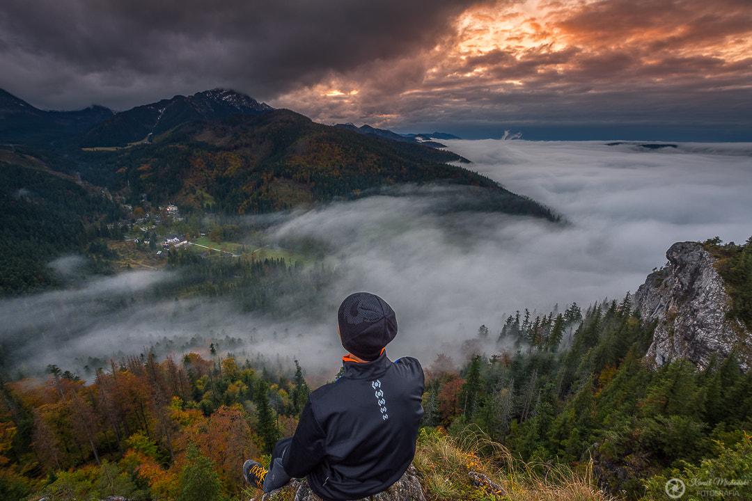Nikon D7200 + Samyang 14mm F2.8 ED AS IF UMC sample photo. Sitting above the clouds. photography