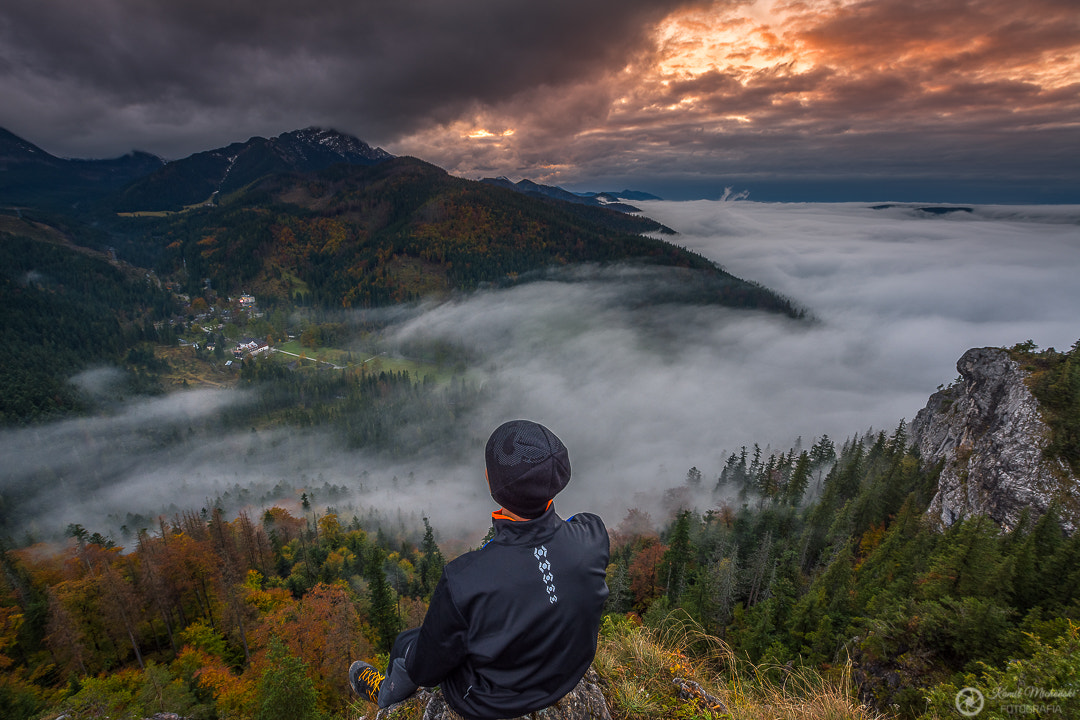 Samyang 14mm F2.8 ED AS IF UMC sample photo. Sitting above the clouds. photography