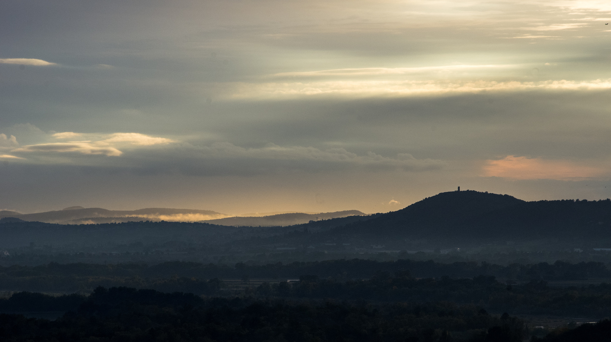 Pentax K-r sample photo. Sunset mont d'or photography