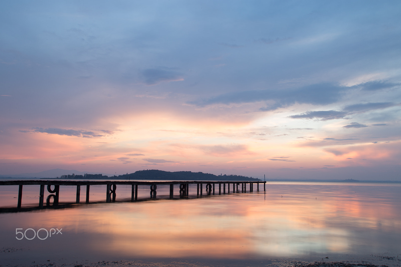 Canon EF 17-35mm f/2.8L sample photo. Molo al tramonto photography