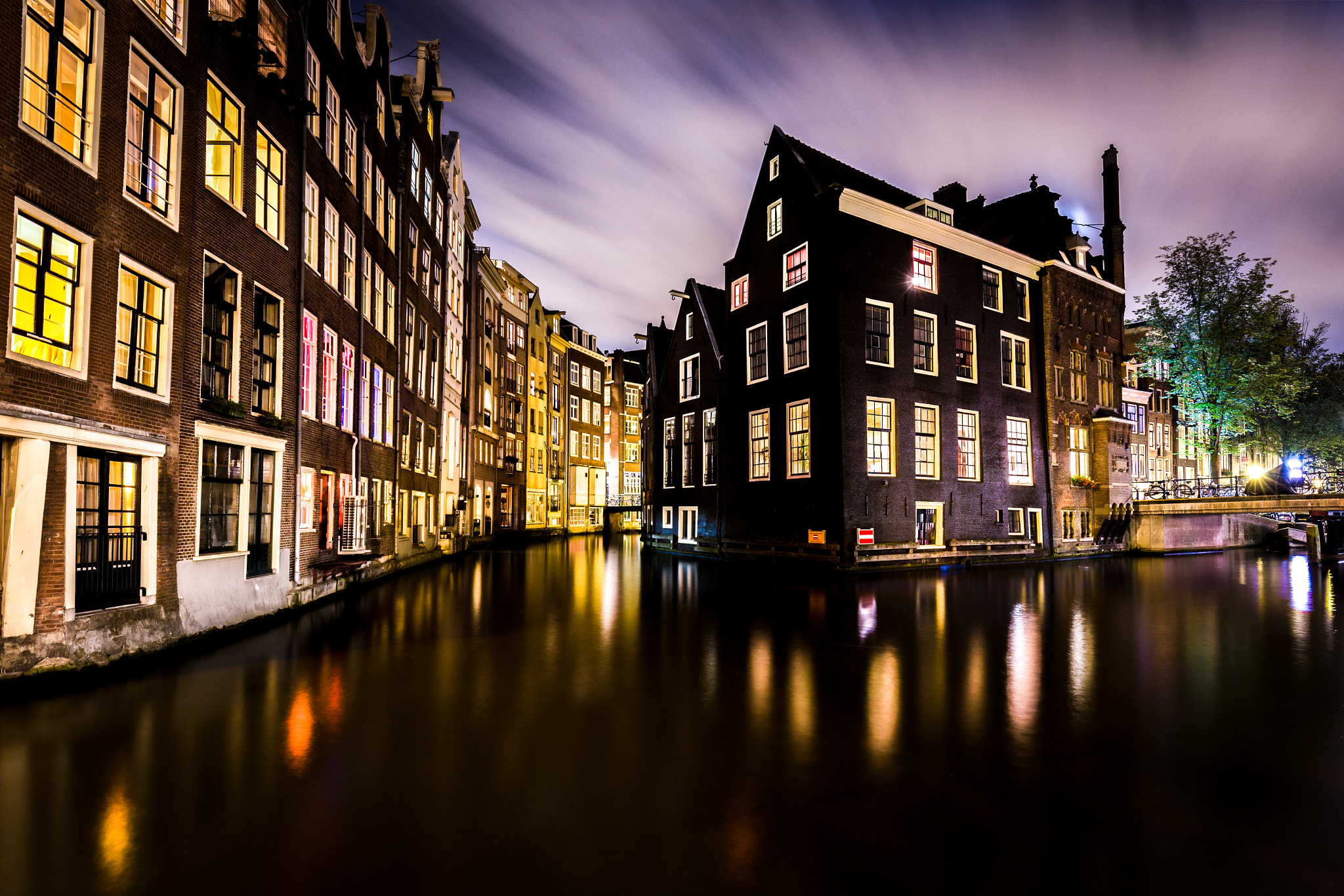 Canon EF 16-35mm F4L IS USM sample photo. Amsterdam lights photography