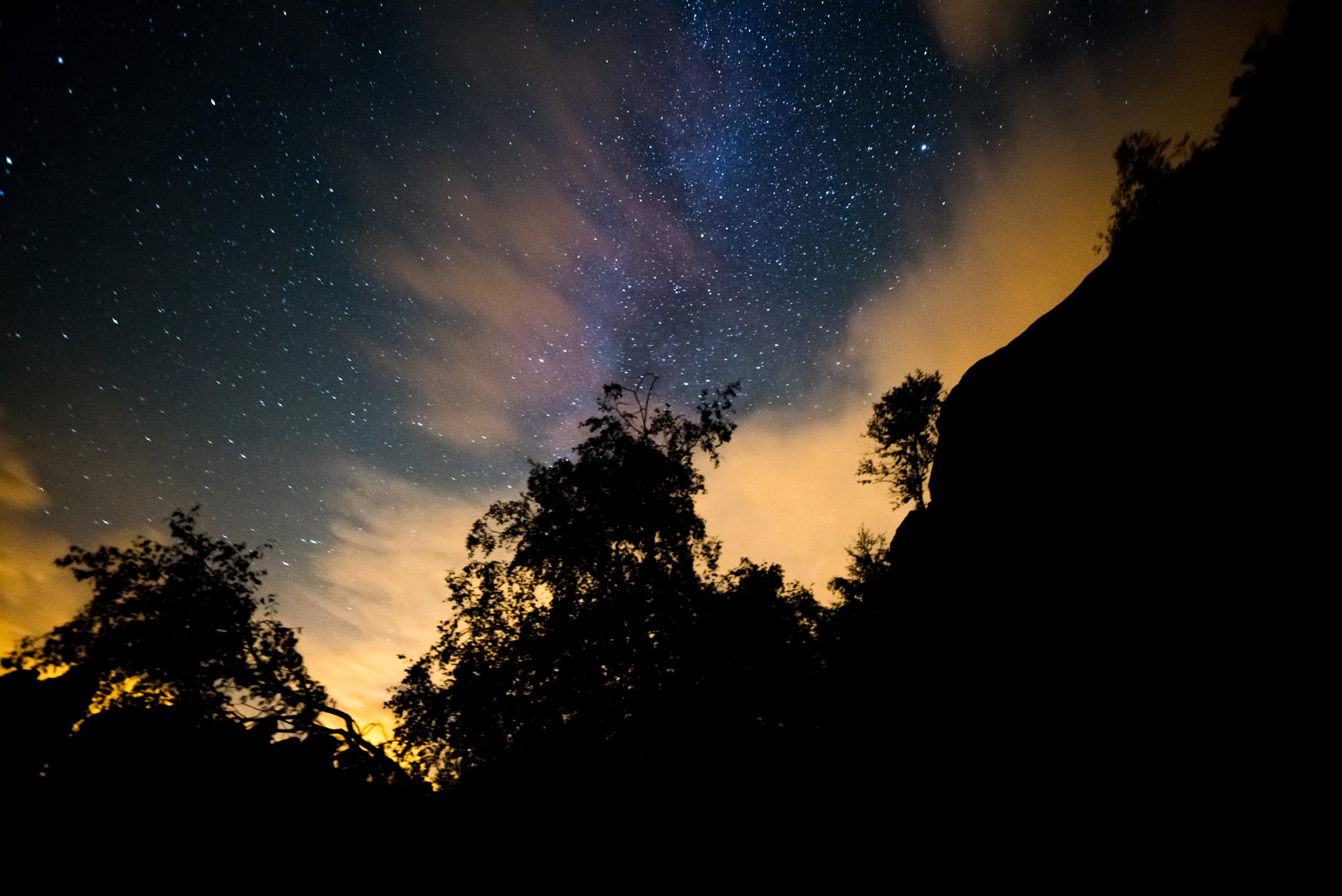 Sony a7R sample photo. Billion star hotel photography