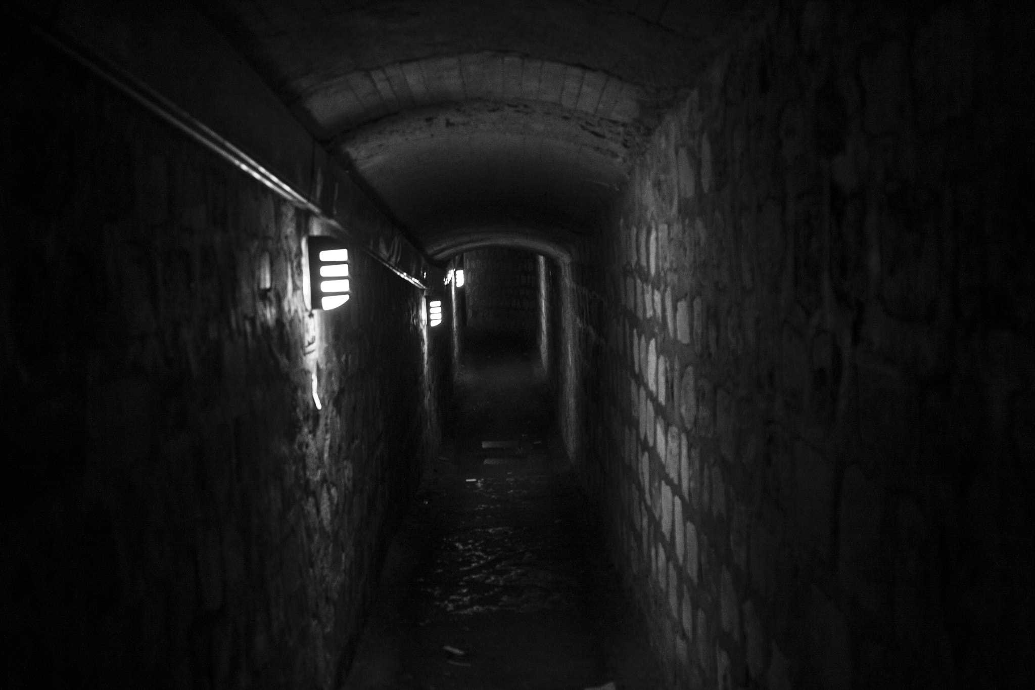 Canon EF 28-105mm f/3.5-4.5 USM sample photo. Catacomb hallway 1 photography