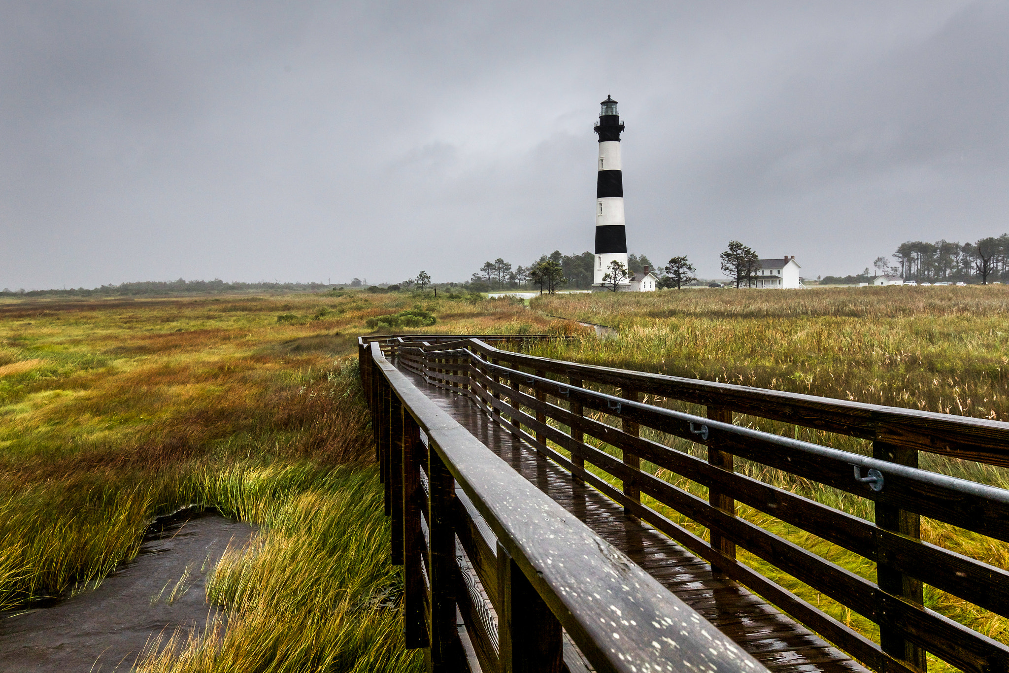 Canon EOS 6D + Canon EF 16-35mm F4L IS USM sample photo. Lighthouse obx photography