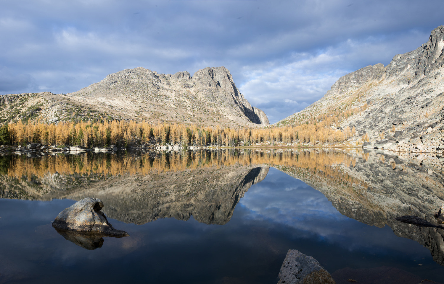 Nikon D800 + Nikon AF Nikkor 35mm F2D sample photo. Upper cathedral lake--backpacking two days to get the lake! photography