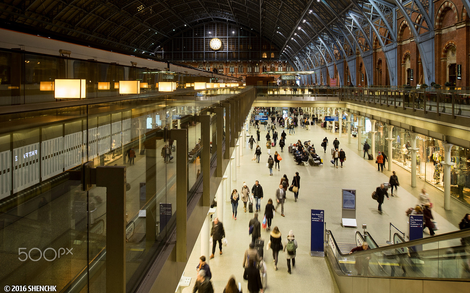 24mm F3.5 sample photo. St. pancras railway station in london photography