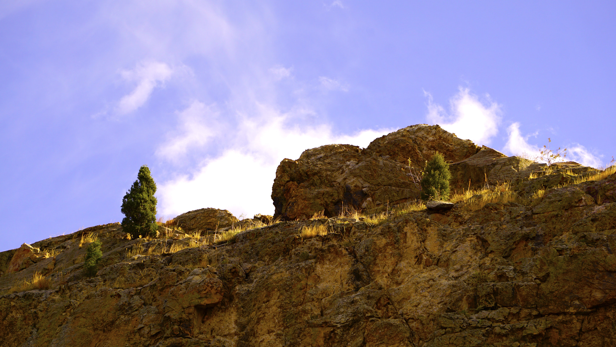 Sony a5100 sample photo. Ridge photography