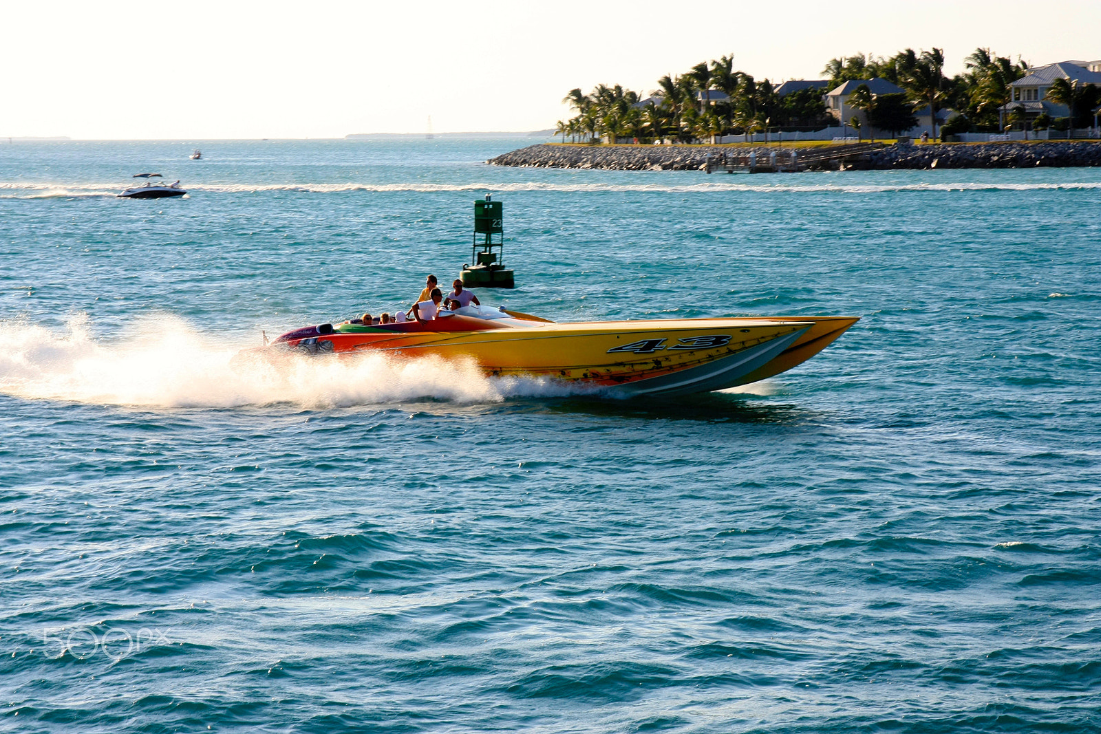 Canon EOS 450D (EOS Rebel XSi / EOS Kiss X2) sample photo. Sport boat photography
