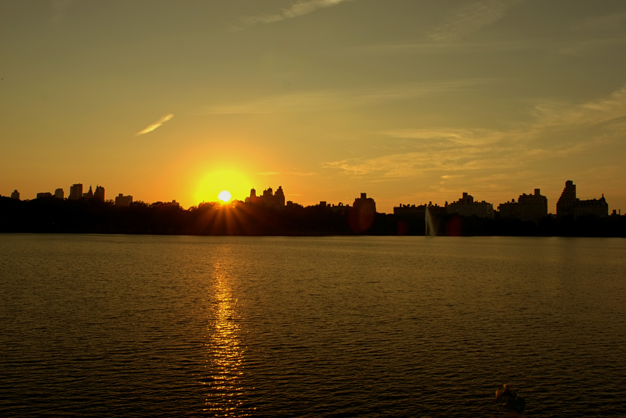 Sony SLT-A65 (SLT-A65V) + Sony 20mm F2.8 sample photo. Just a normal sunset photography