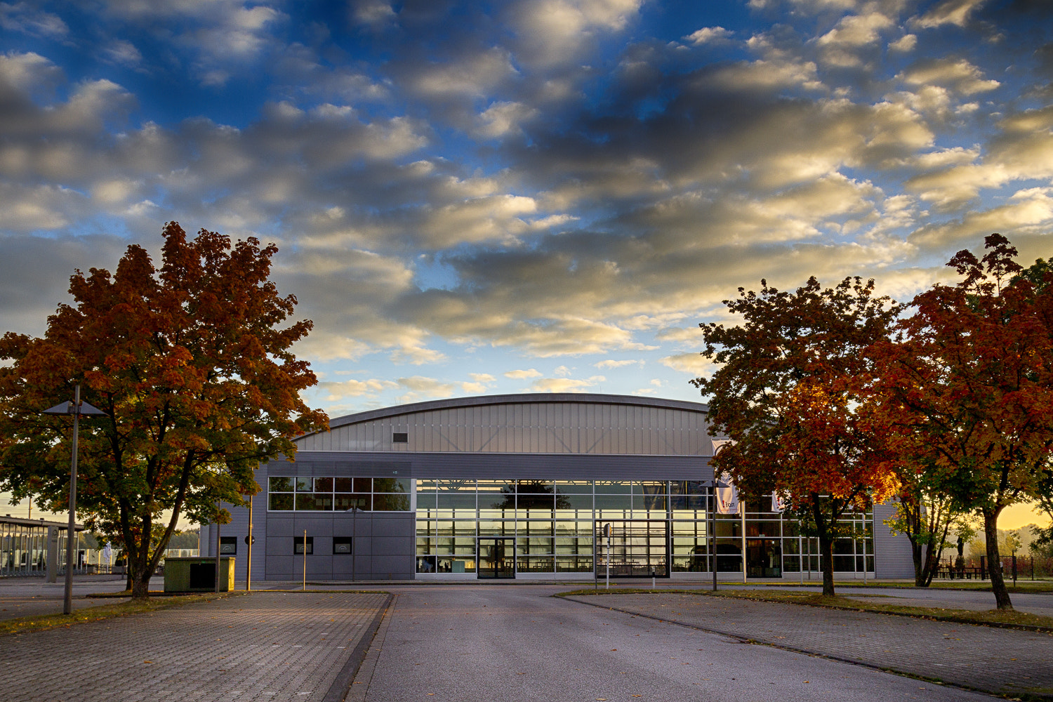 Canon EOS-1D Mark IV sample photo. Hugo junkers hangar mg photography