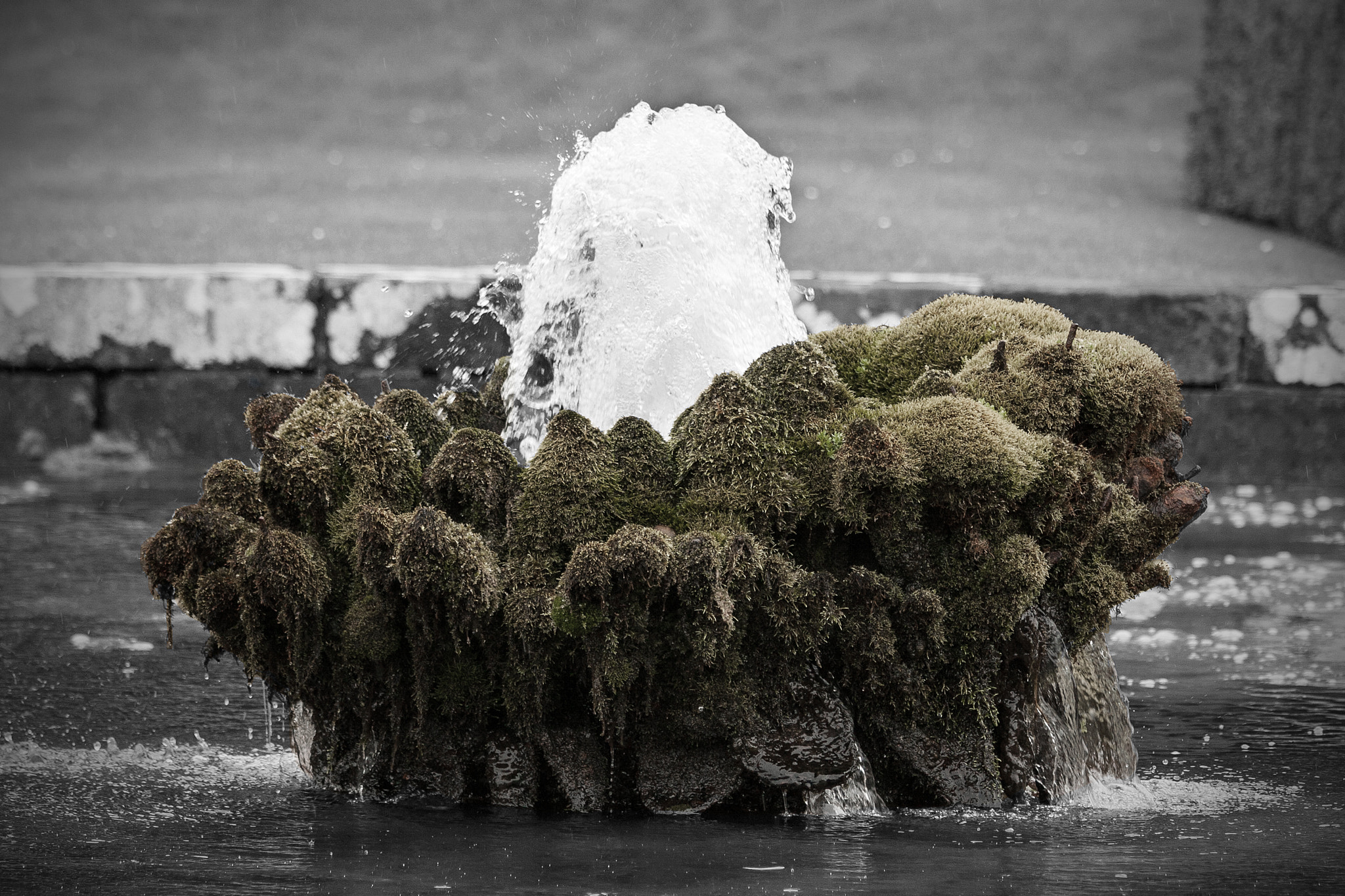 Canon EF 70-300mm F4-5.6 IS USM sample photo. Fountain photography