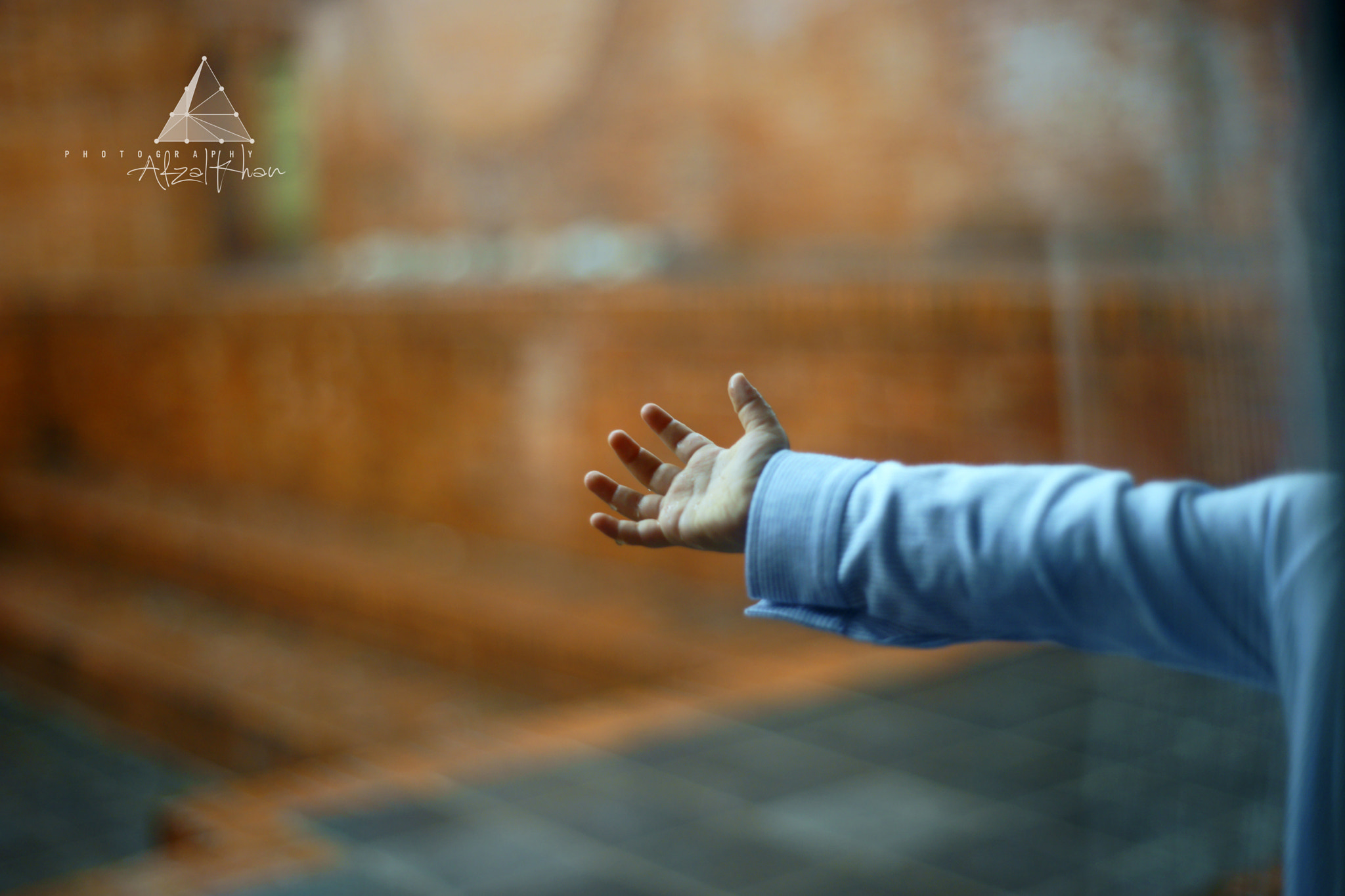 Sony a99 II + Minolta AF 50mm F1.7 sample photo. Feel it... photography