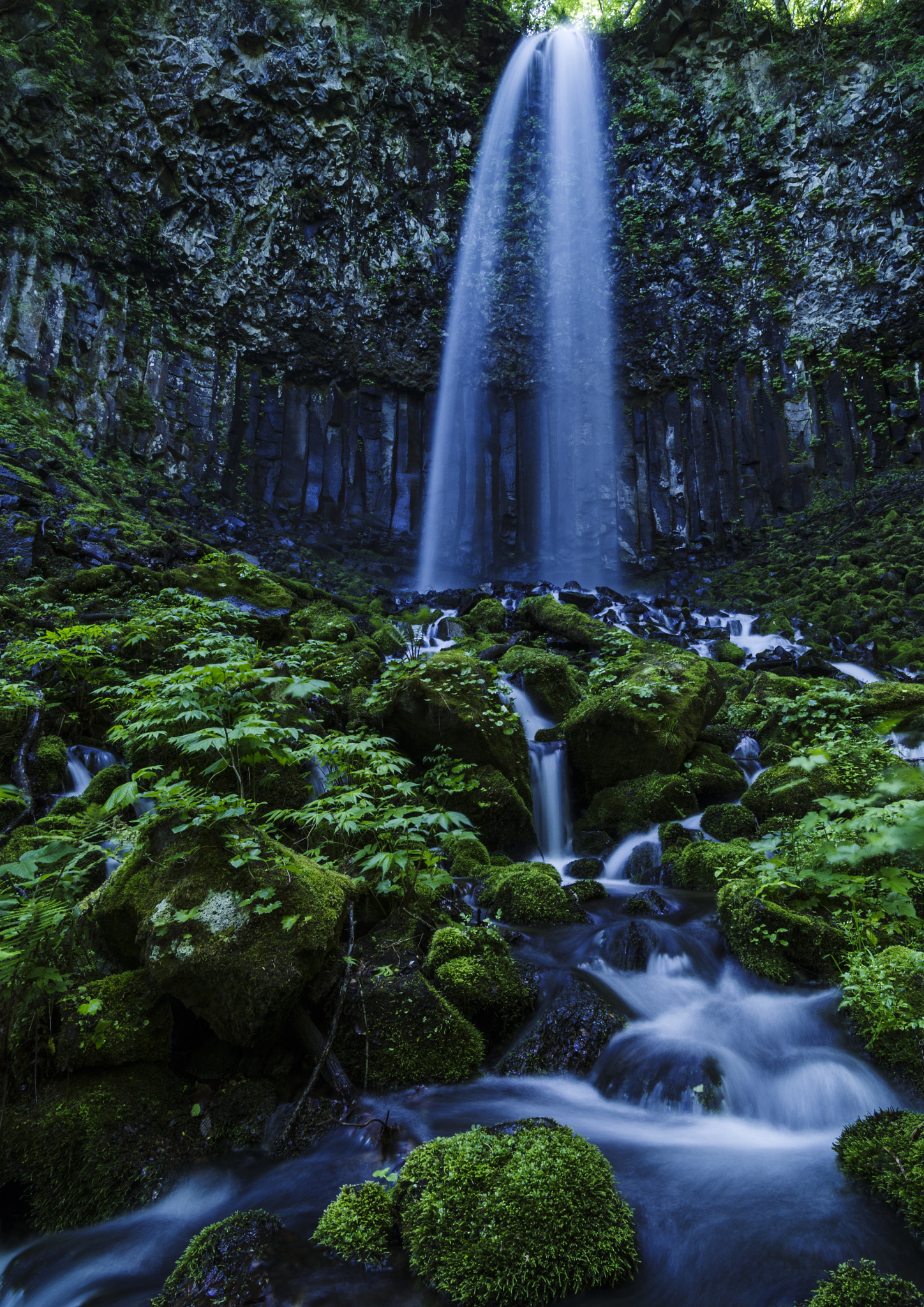 Pentax smc DA 14mm F2.8 ED (IF) sample photo. Waterfall photography