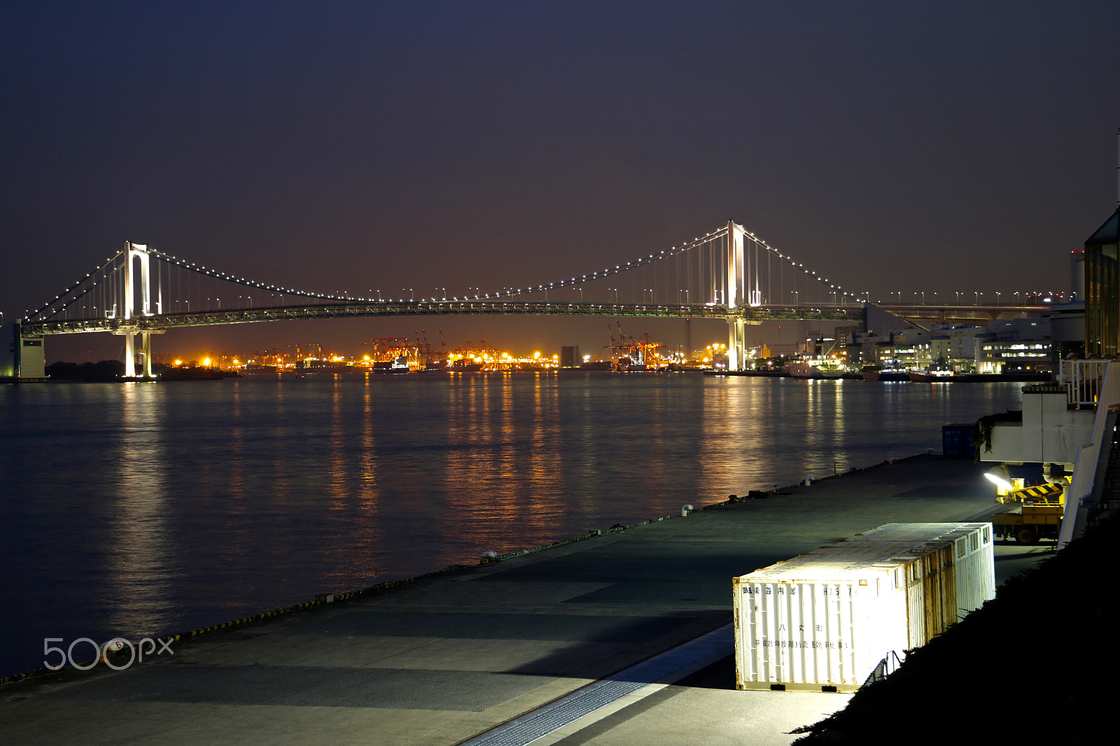 Canon EOS 760D (EOS Rebel T6s / EOS 8000D) + Canon EF-S 18-135mm F3.5-5.6 IS STM sample photo. Night on tokyo bay, rainbow bridge japan photography