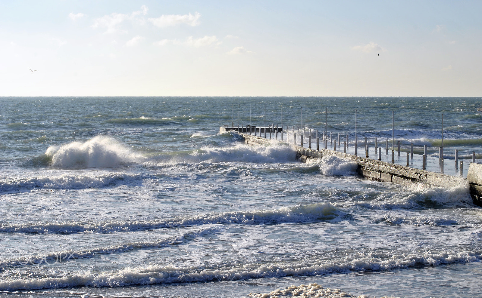 Nikon D3000 + Nikon AF-S Nikkor 50mm F1.4G sample photo. Stormy weather on a sea photography