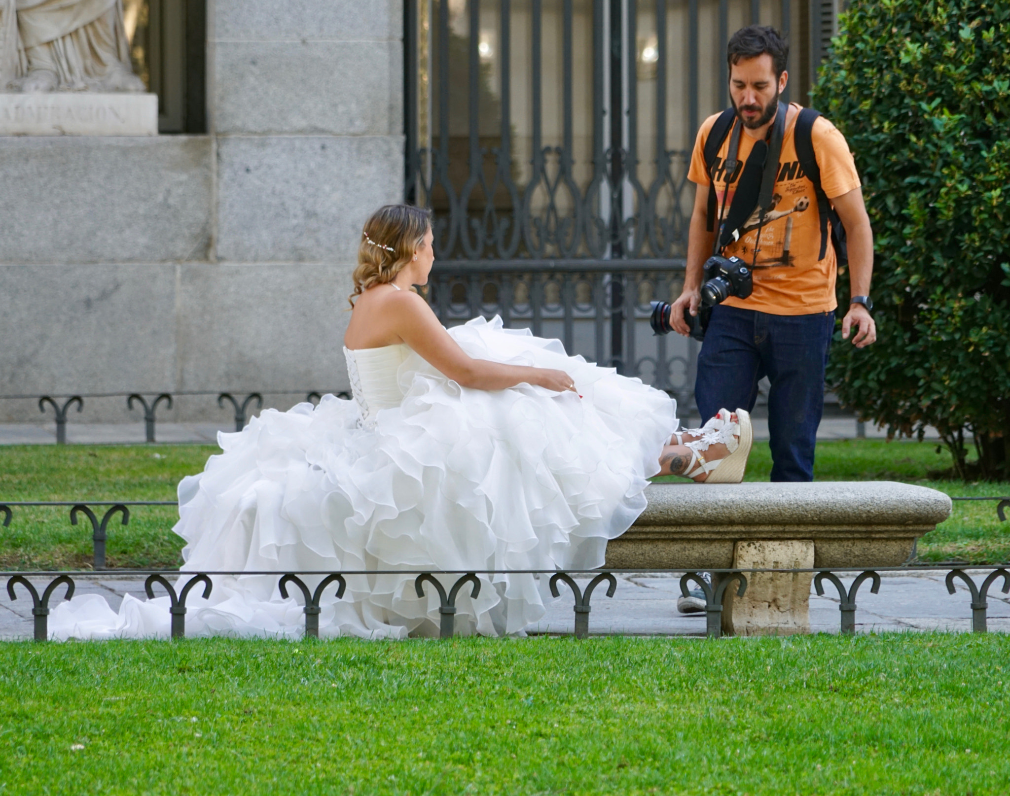 Sony FE 24-240mm F3.5-6.3 OSS sample photo. Make sure you get my shoes!! photography