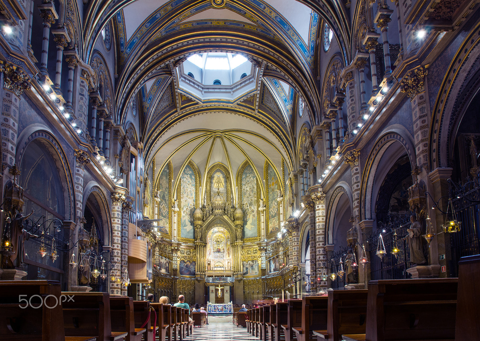 Sigma 17-70mm F2.8-4 DC Macro HSM sample photo. The church photography