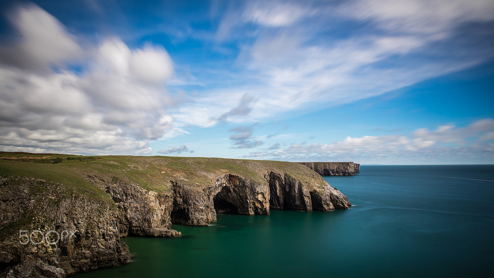 Canon EF 24mm F2.8 IS USM sample photo. Trekking dreams photography